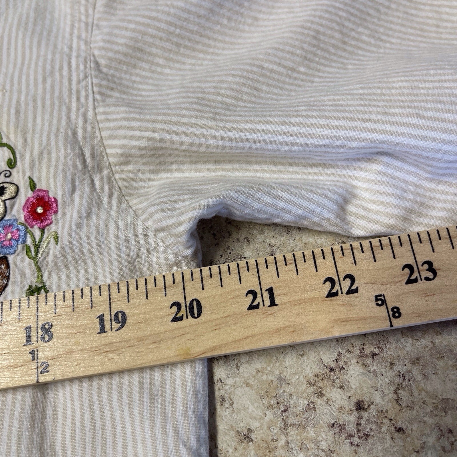 Vintage Way To Go Playful Cats Top Beige Stripe Button Up Women’s Short Sleeve