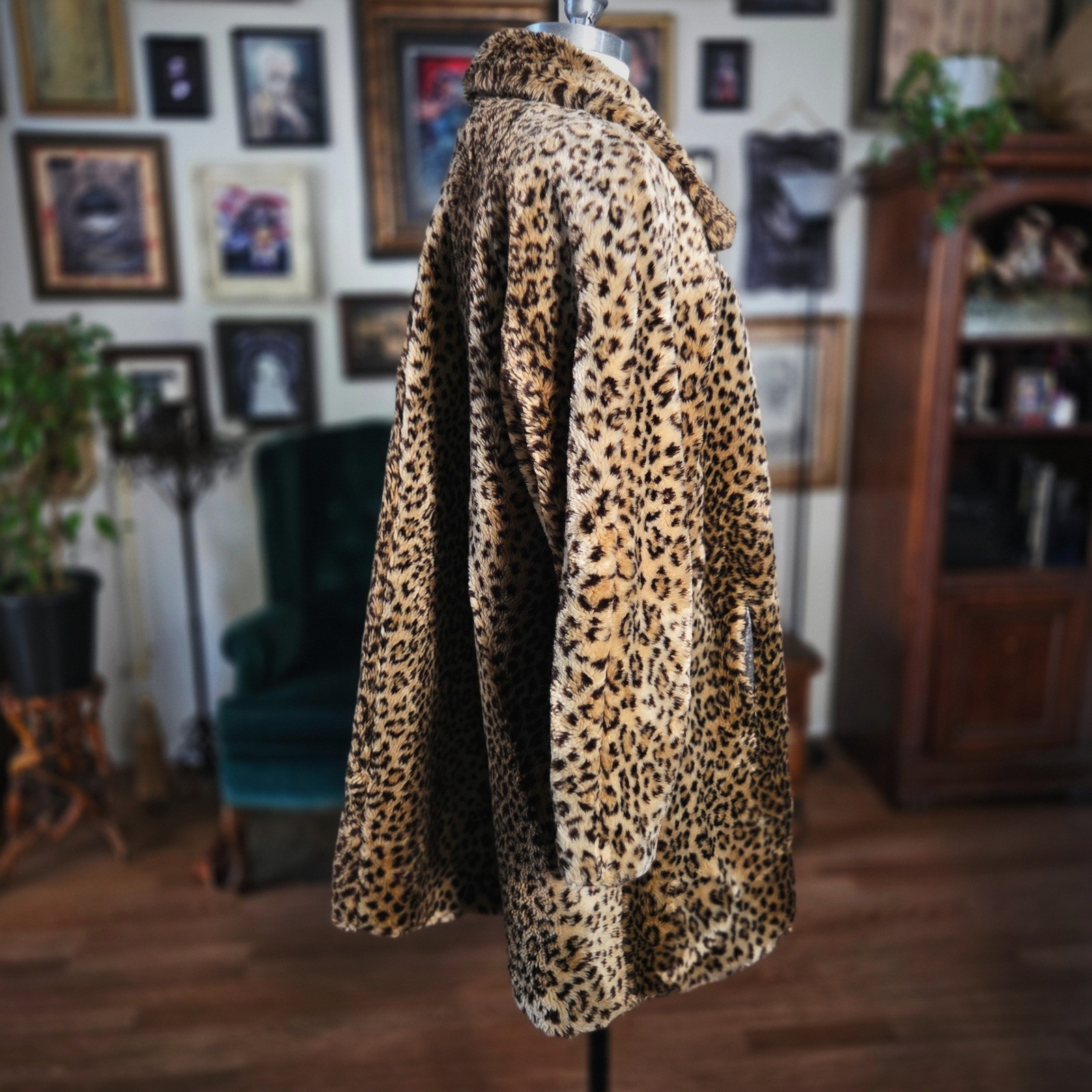 Donnybrook Faux Fur Leopard Coat Vintage 90s Animal Print Jacket XS
