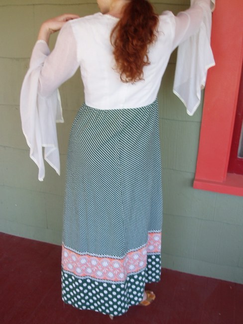 VTG 70’s Dress Hippie Festival BOHO India Tribal Paisley Peasant Scarf Sleeve M