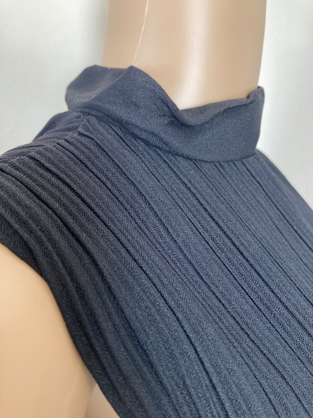 Vintage 60s Mod GoGo Cocktail Party Black Pleated Mini Dress Size Small/XS