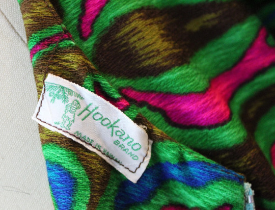 VTG 60s Neon Green Hawaiian kimono sleeve Hookano barkcloth dress tiki