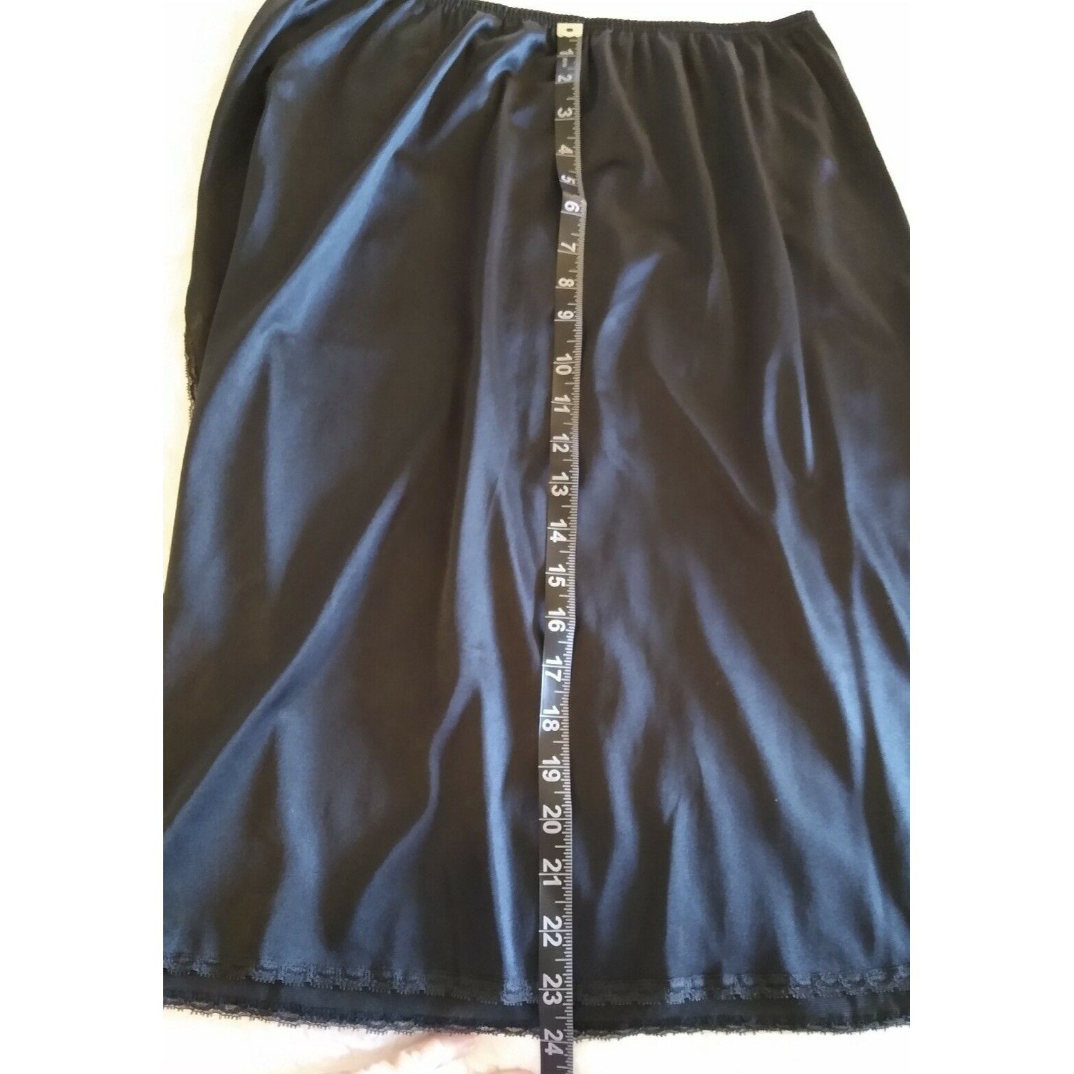 Half Slip 4002 Nylon Lace Hem Split Side 28″ Waist 23″ Length VintUnbrand Black