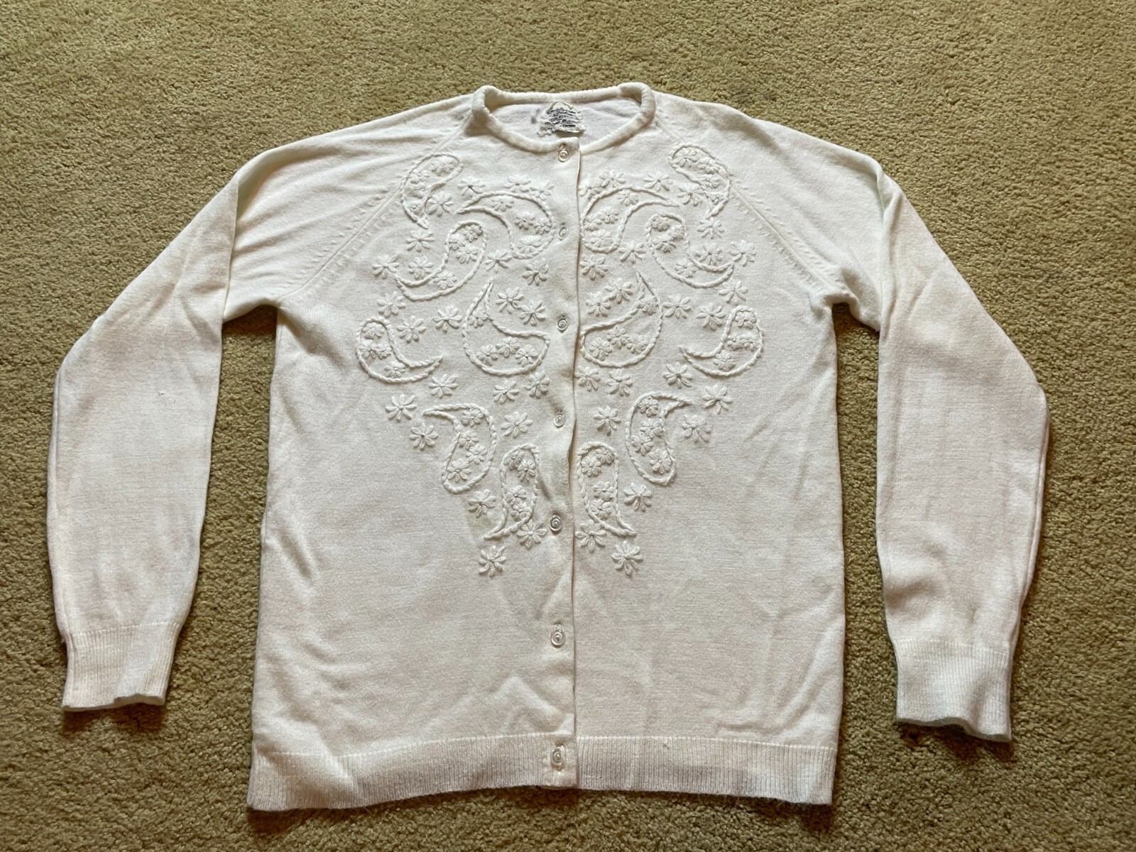 Vintage 60s Ivory Mid Century Acrylic Embellished Button Up Cardigan Sweater M