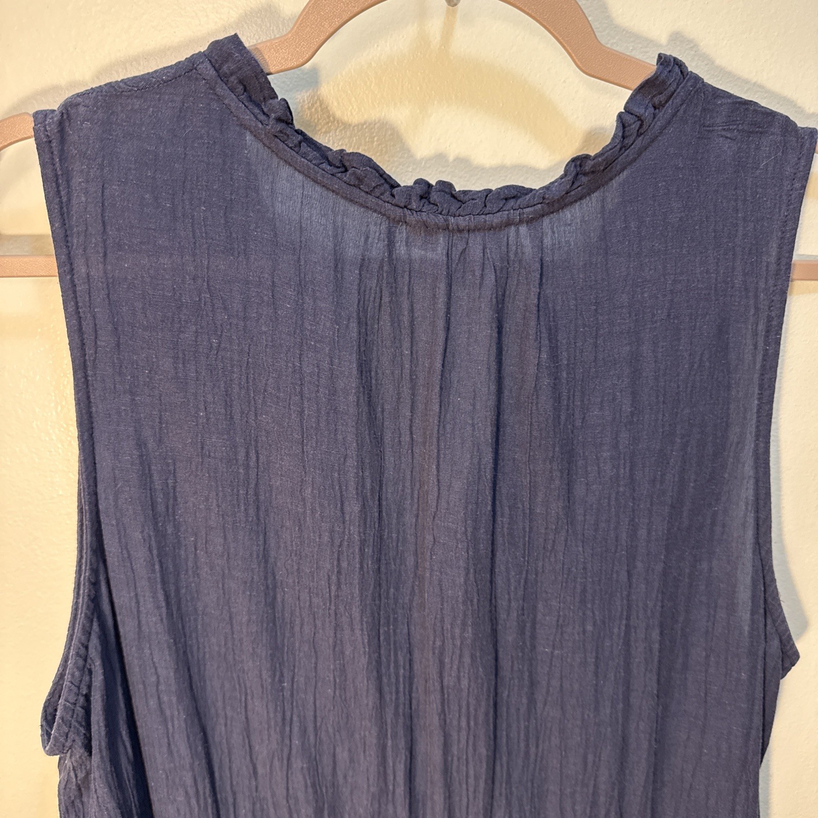 Gap Size Medium V-Neck Sleeveless Lined Crinkle Midi dress Navy Blue 100% Cotton