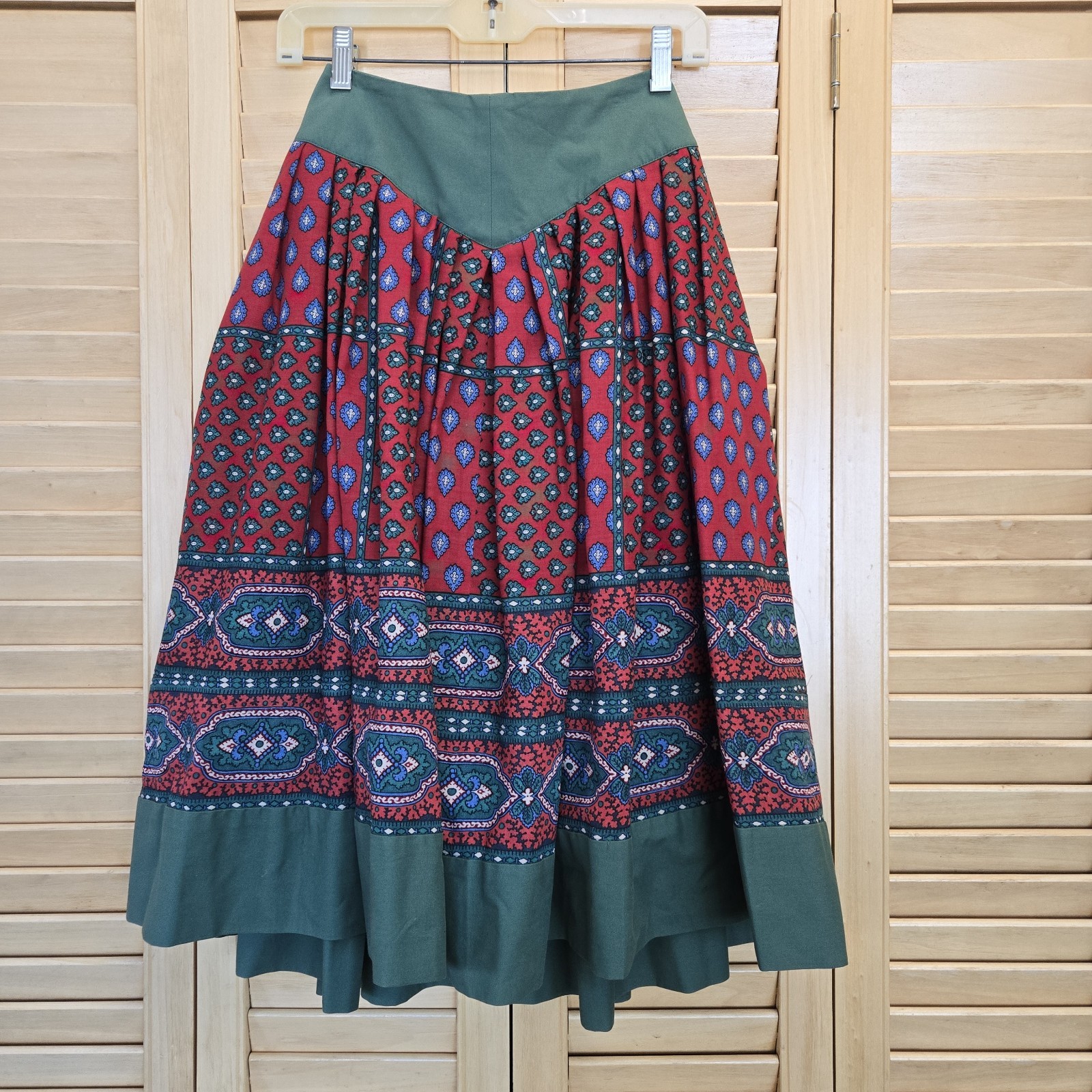 VTG Les Olivades 100% Wool Skirt Pockets Folk Prairie Dirndl France Size 38