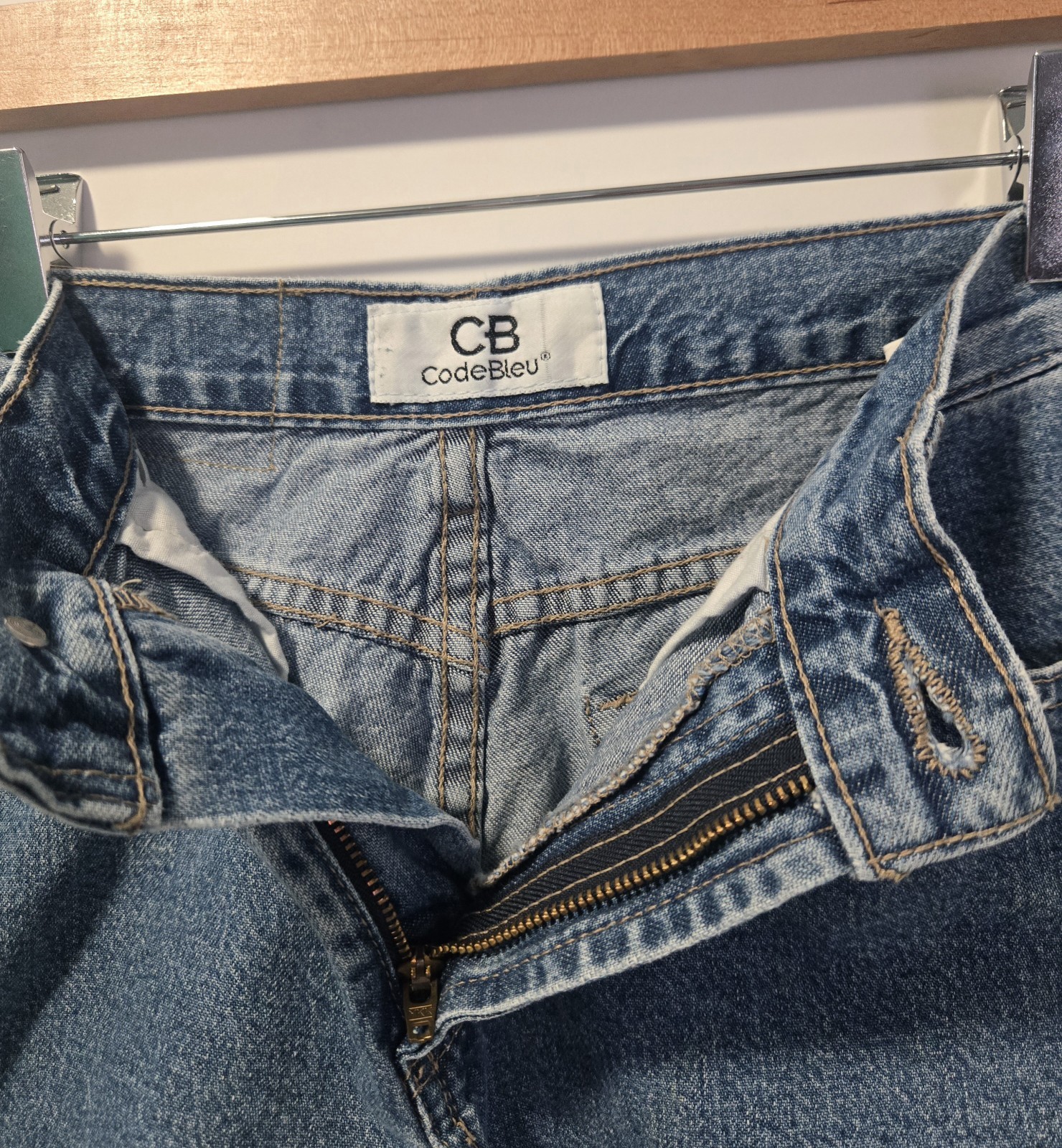 Code Bleu Jean Shorts Juniors 9 Side Stripes 1990s Y2K Punk