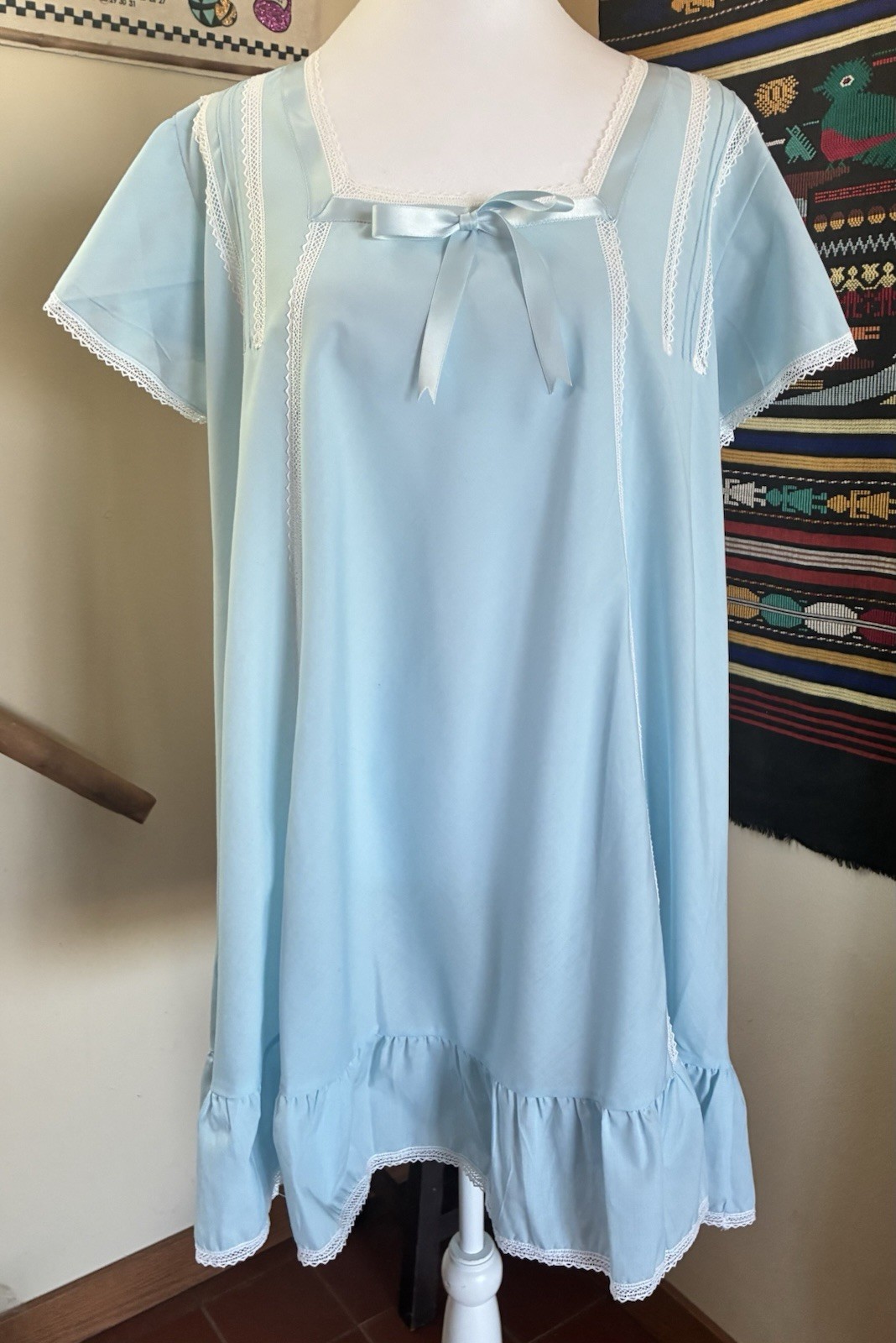 Vintage 70s 80s Baby Blue Lace Babydoll Pin Tucked Nightgown Cottagecore Twee M