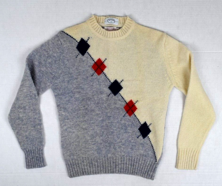 Vintage Sweater IZOD Size XS/S 80s Gray Ivory Diagonal Argyle Cobain Special