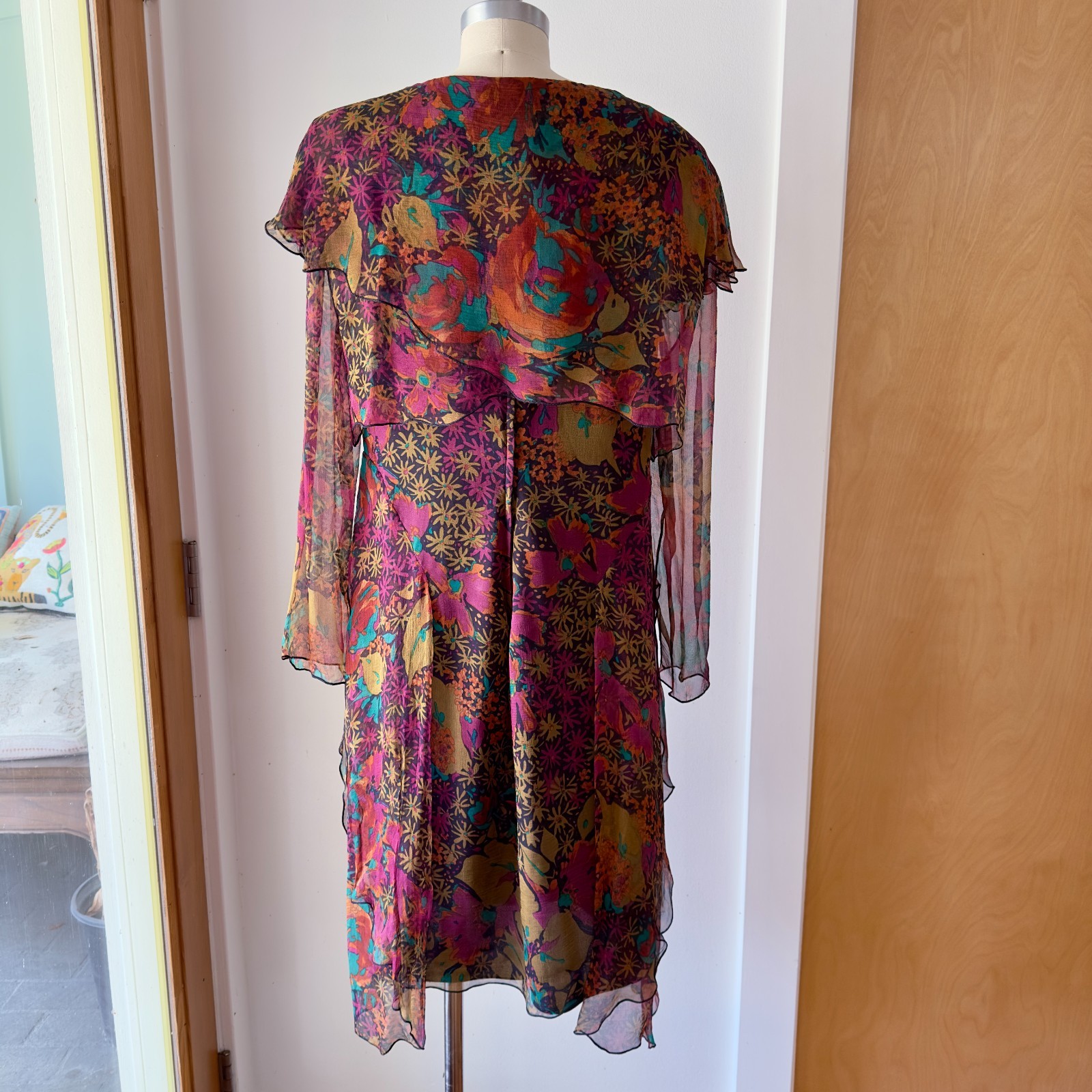 VTG Holly Harp 100% Silk Chiffon Tiered Ruffle Long Sleeve Floral Dress-Size Med