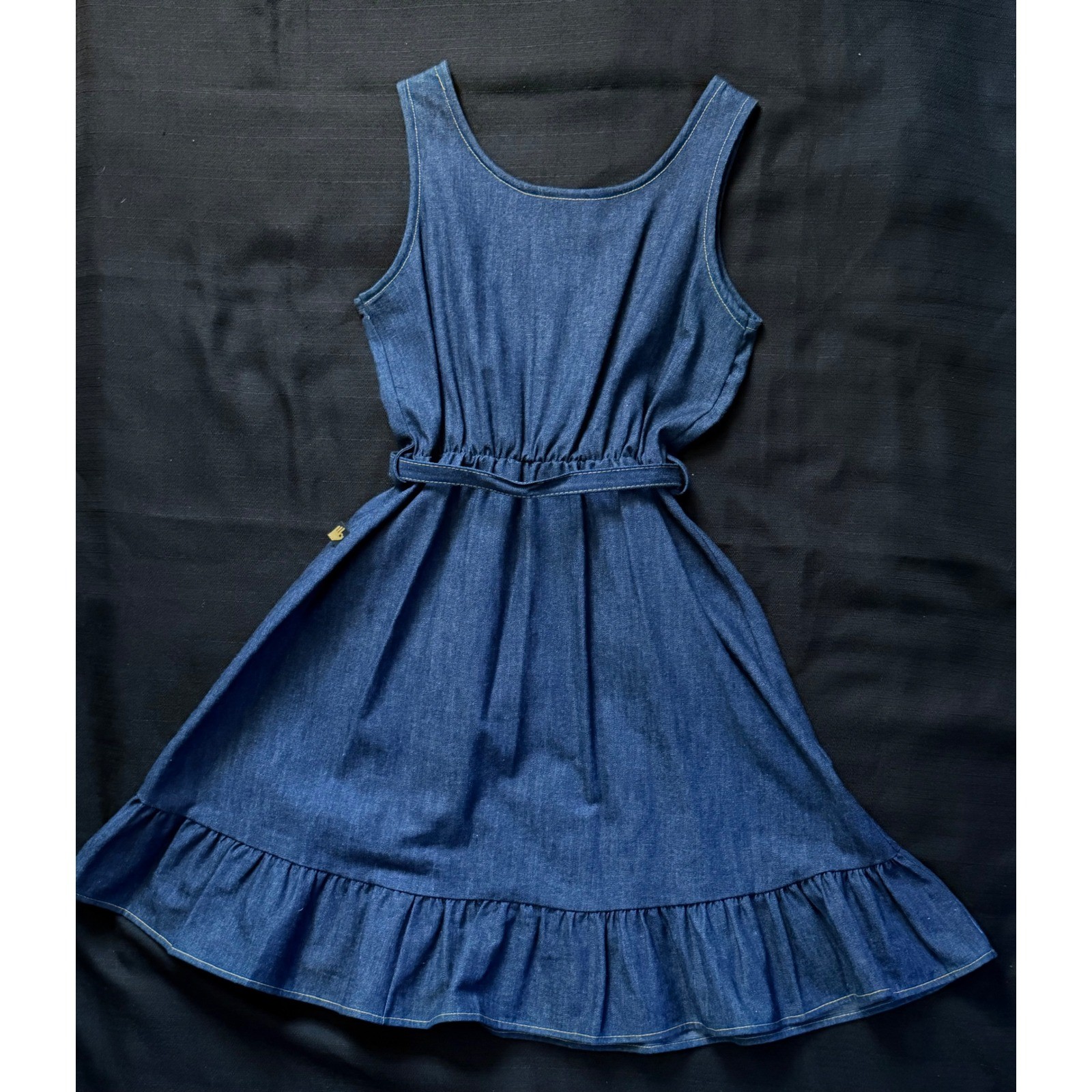 70’s Sasson denim dress size 12Union label Western, A-line, Ruffle Made in USA
