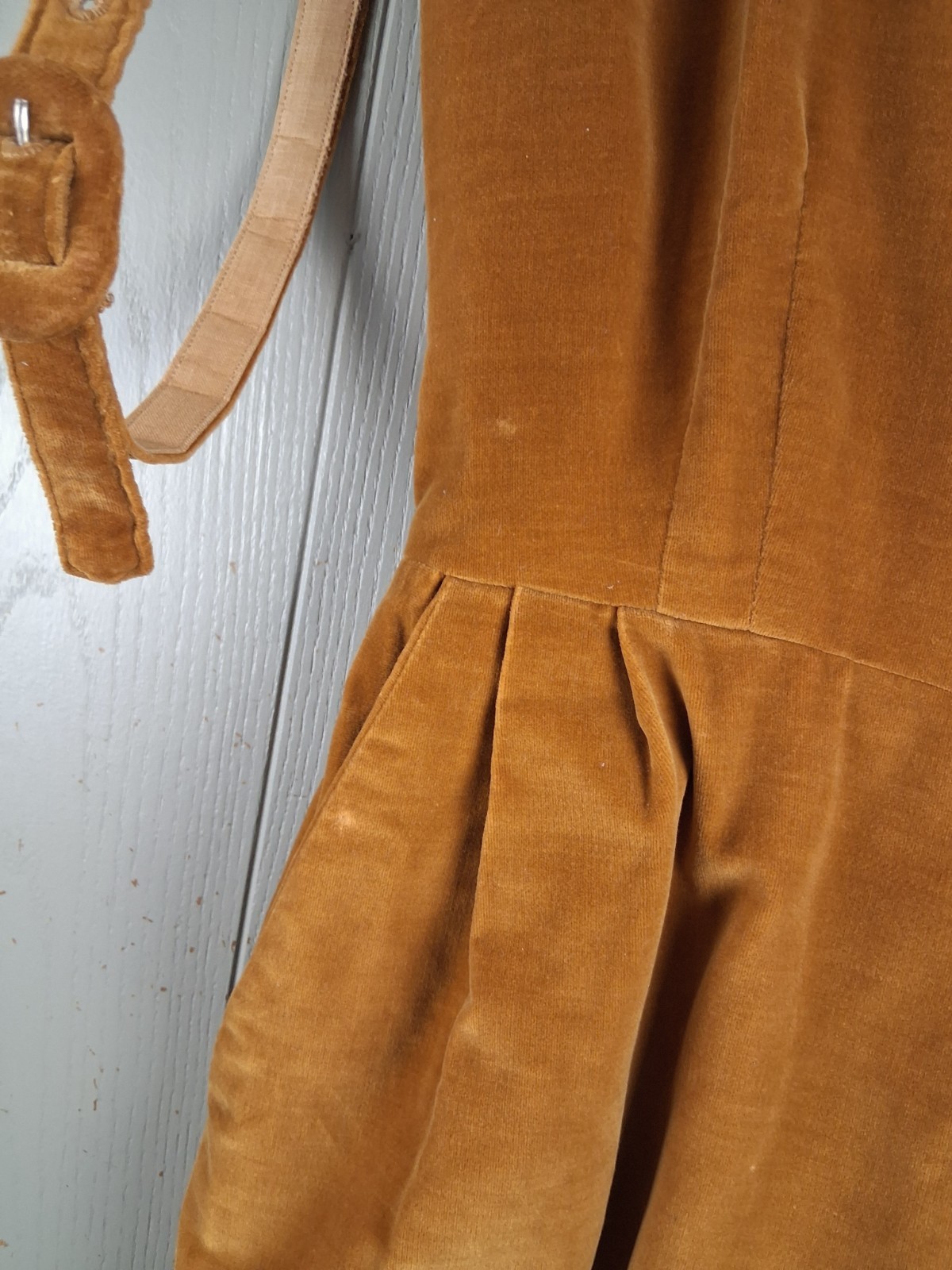 Vintage Handmade 50s Velour Cocktail Dress Belted Honey Color Block Pleats SMALL