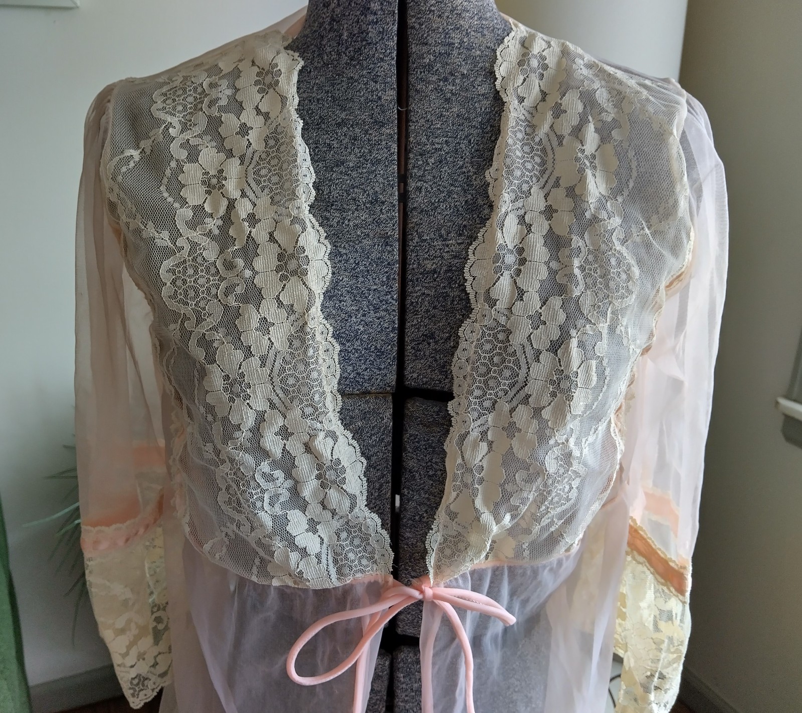 Vintage 1960s Sheer Pink Nylon Robe – Lace & Satin Ribbon – Size Small