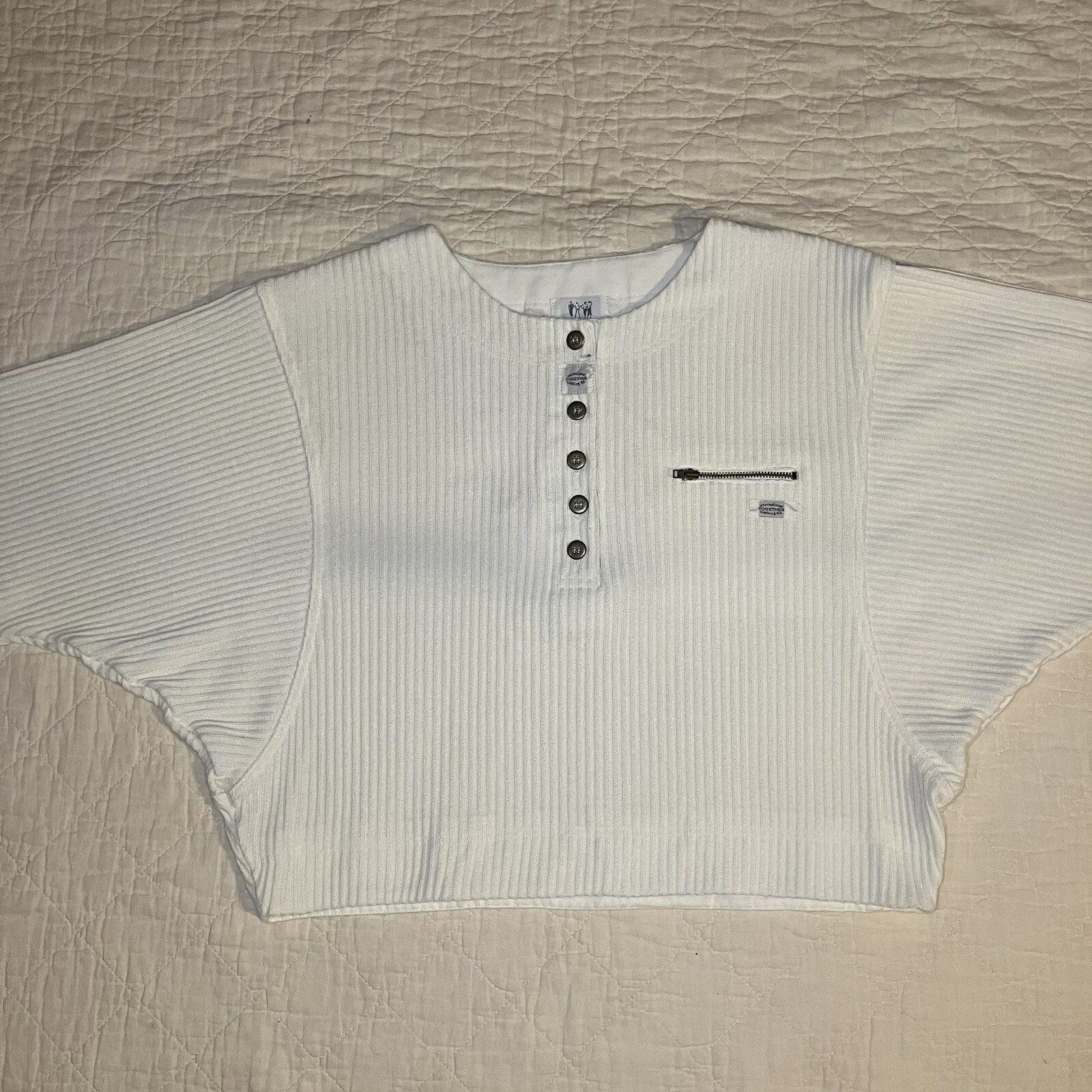 Together! Womens Crop Top Pullover Sweater Short Sleeve Ribbed White Vtg Sz L