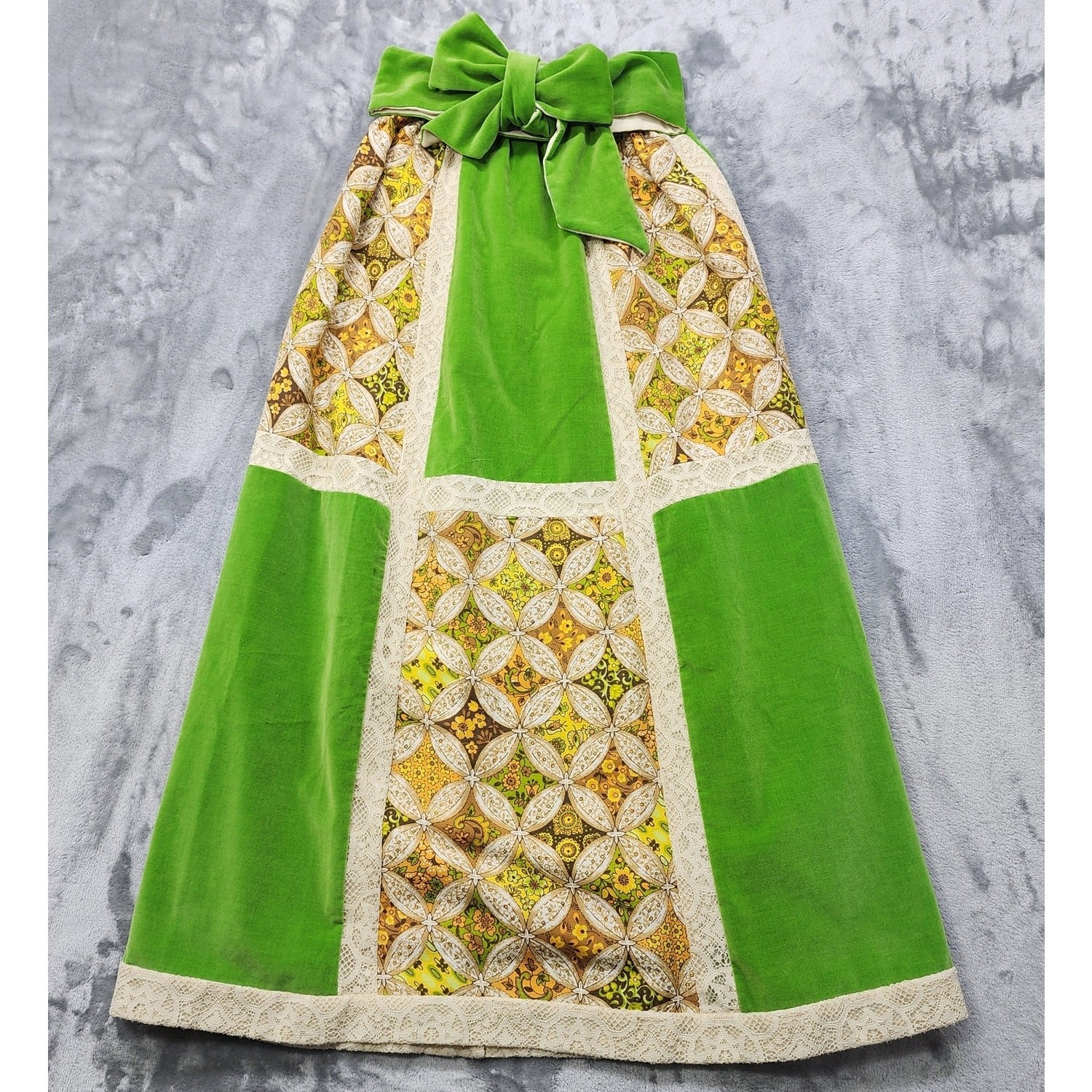 Vintage 70s Chessa Davis Skirt Women S Green Quilted Patchwork Velvet Lace Maxi