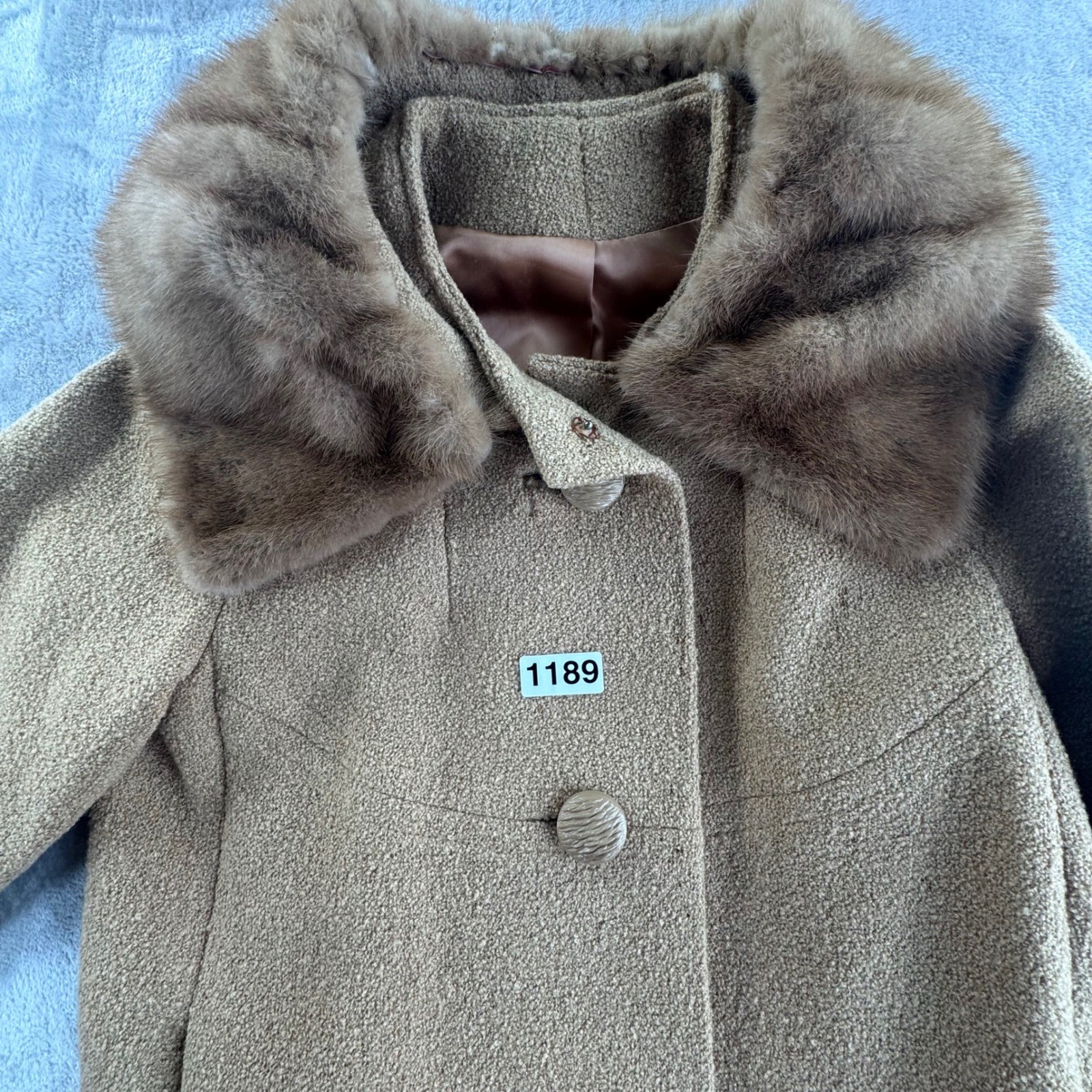 Vintage 1950s-60s Women’s Boucle Coat Genuine Mink Fur Collar Tan Mod Overcoat