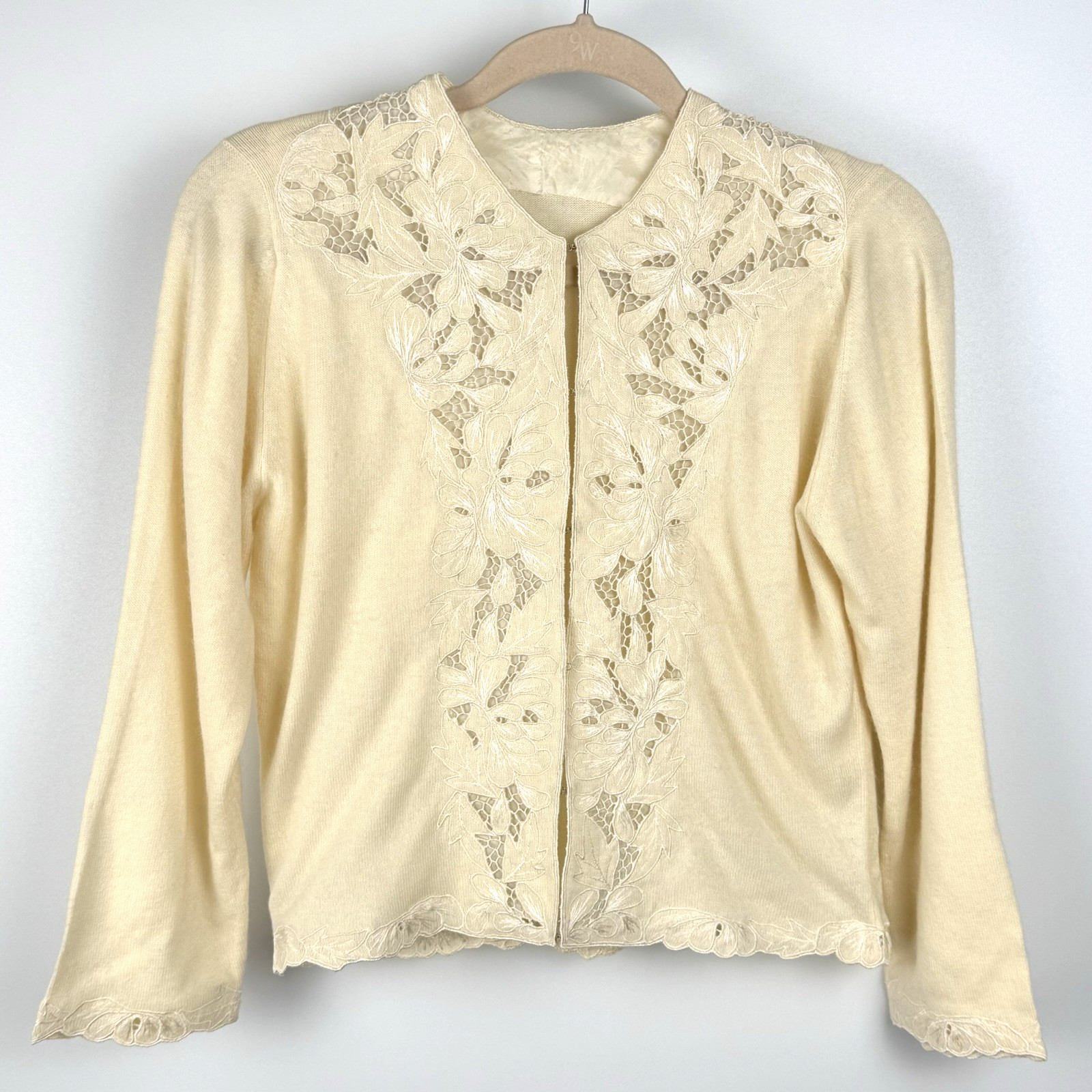 50s Vintage Pringle of Scotland Cashmere Cardigan M Embroidered Lace Cream Rare!