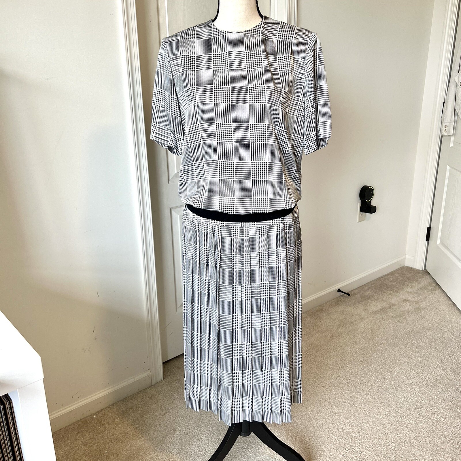 Vintage KASPER for ASL Houndstooth 2 Piece Pleated Skirt Set—SZ. 6/7