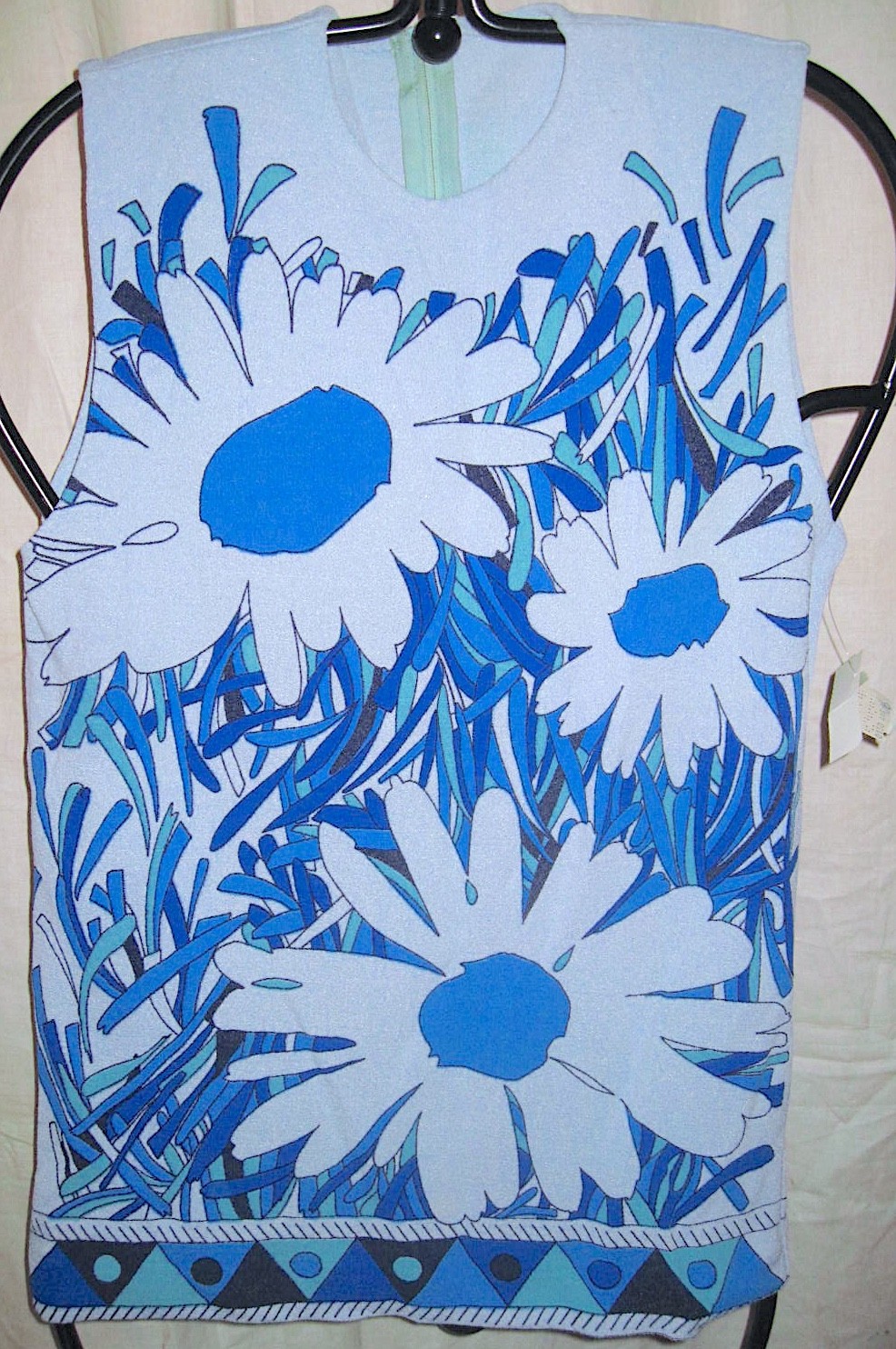 Vintage Stretchy Antron Sleeveless Blouse Vera Pucci Like Flowers