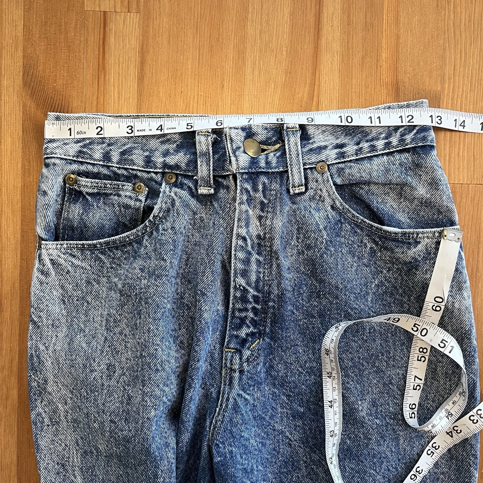Vintage 80’s Women’s Jeans Acid Wash High Waisted Tapered 26 Waist Made In USA