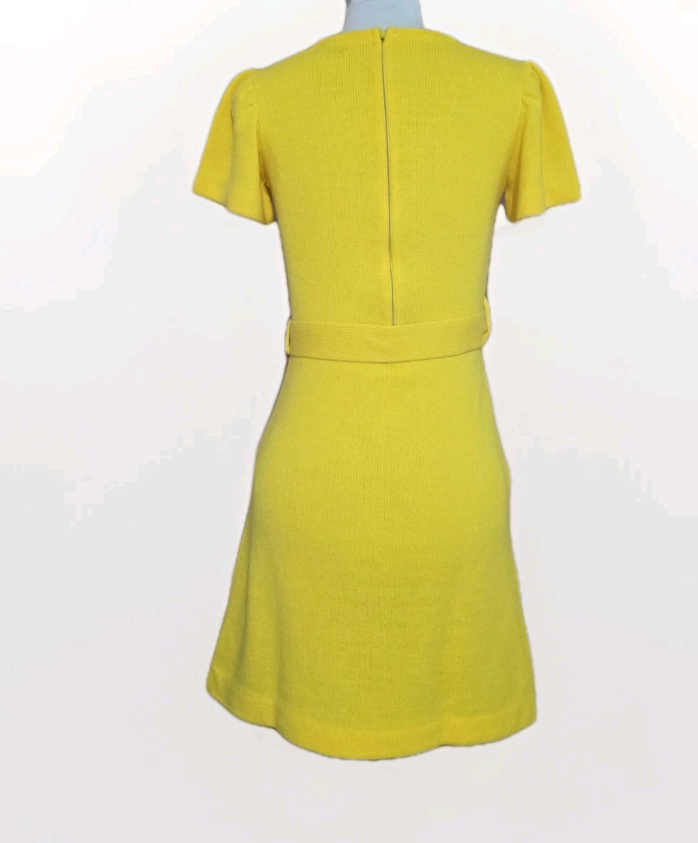 Alberic Beldoch Popper Vintage 60s Yellow Orlon Acrylic Belted Sweater Dress
