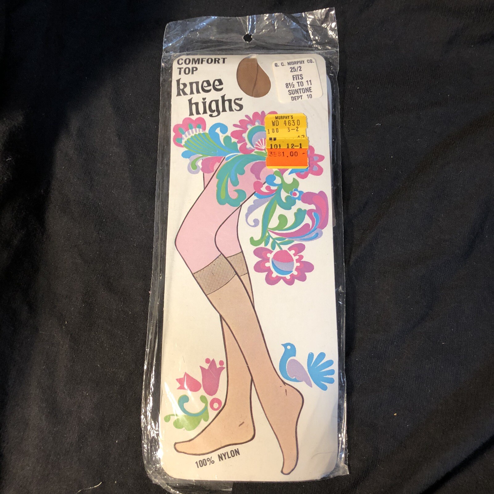 VTG Knee Highs Nylons Suntone 8-1/2×11 Standard G.C. Murphy Co. 1960s 1970s NOS