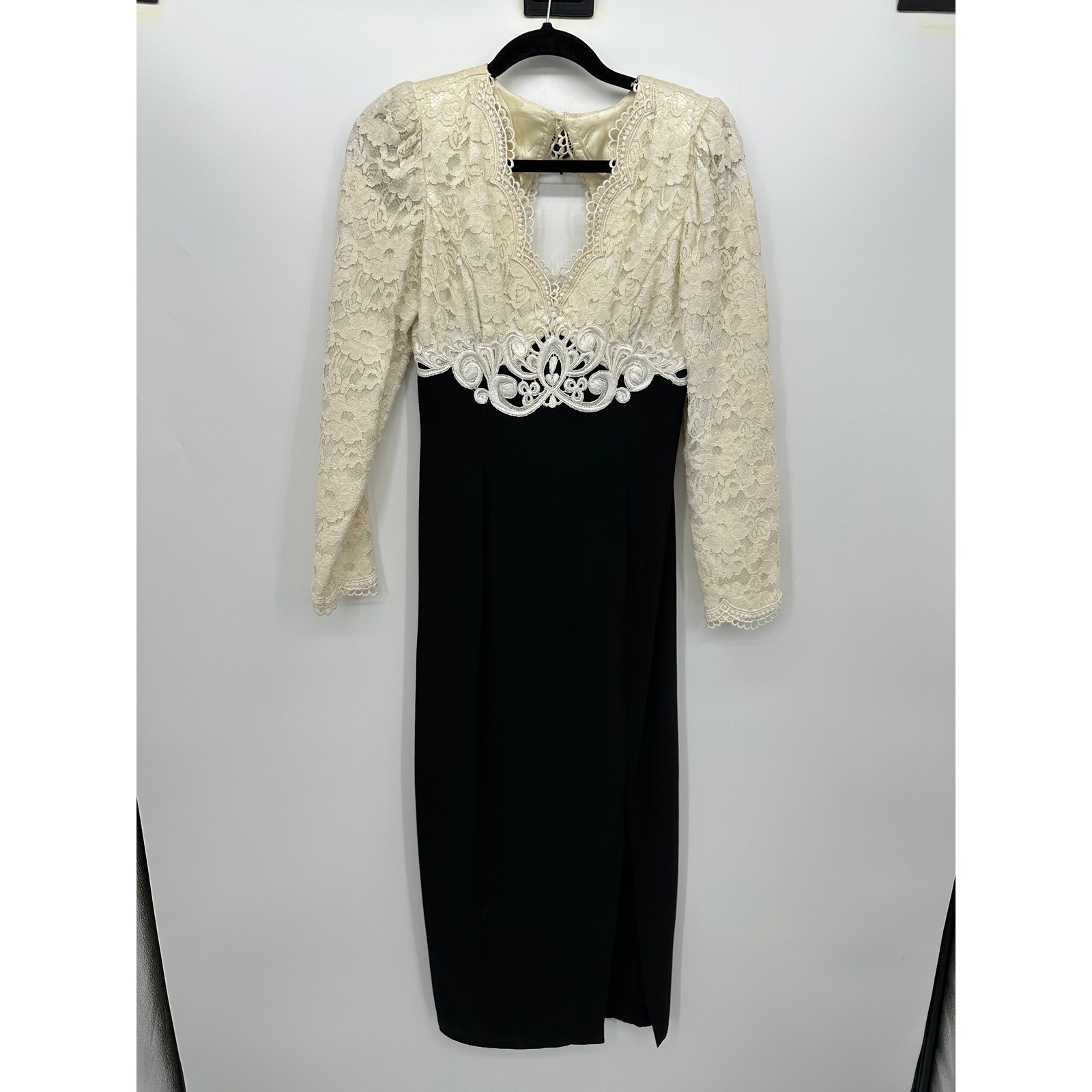 Scott McClintock Vintage Lace Evening Gown Black Cream Long Sleeve Dress Size 8