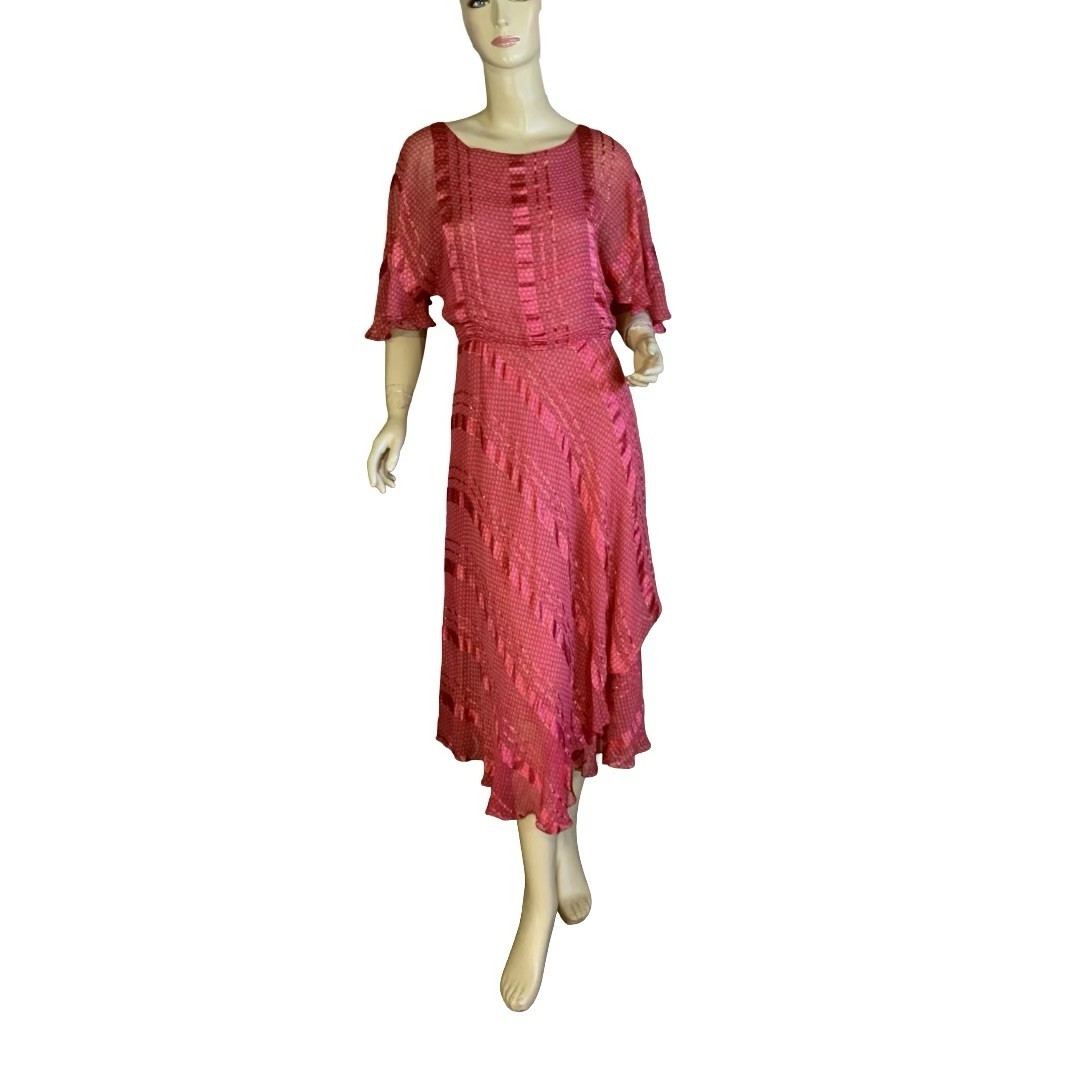 WOMEN’S VINTAGE 1970’S RED, PURPLE & GOLD SILK FARM SILK DRESS SZ S