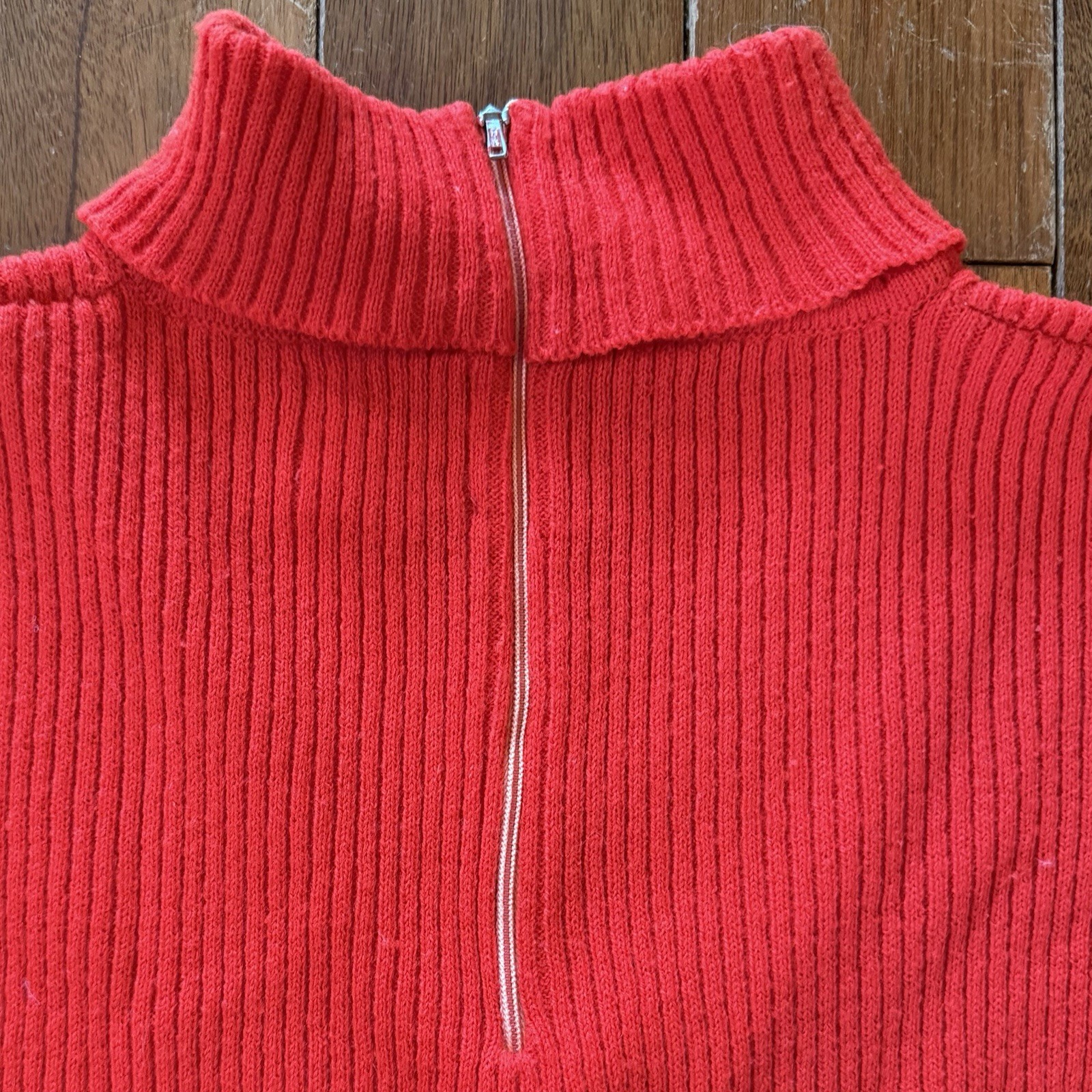 VTG 60s Burnt Orange Ribbed Velma Mock Turtleneck Sweater Back Zip Women Sz L