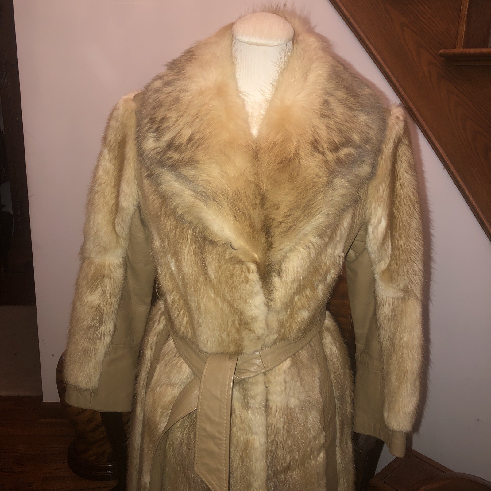 Vintage Tan Leather Trim, Fox Collar, Fur Coat. By J.l Hudson, Size Small 1970s