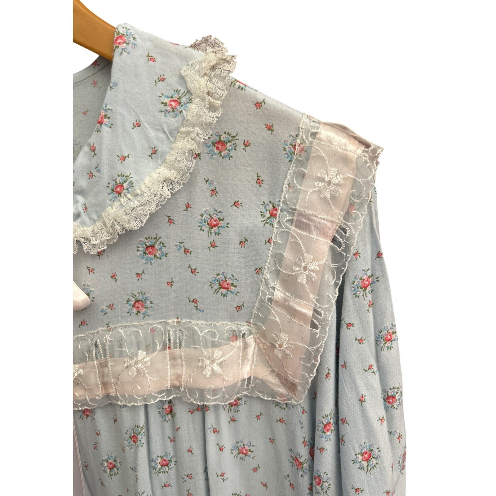 Vintage Mel-Lin Nightgown Cottagecore Victorian Coquette Romantic Floral Rayon