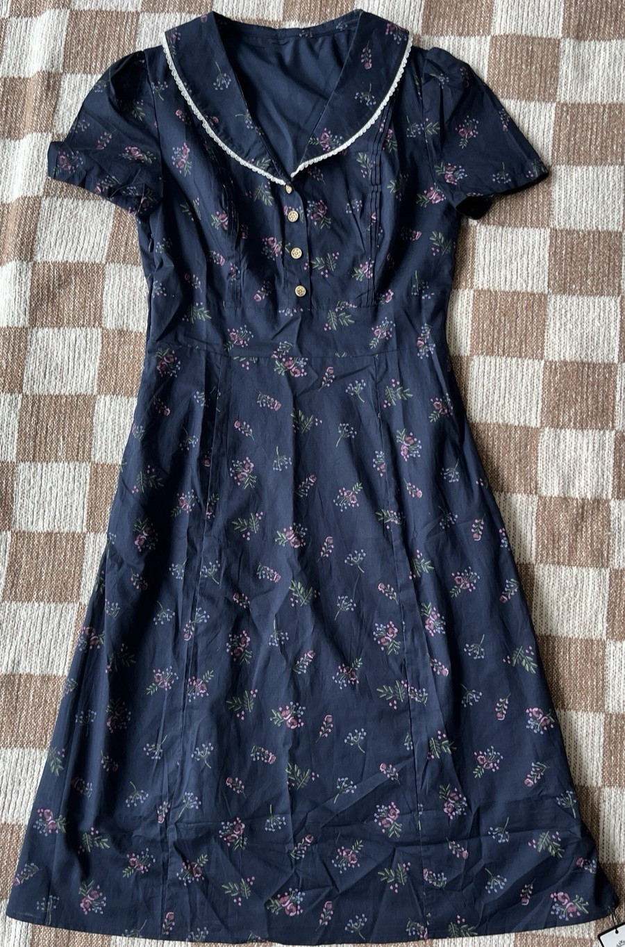 Retro Stage 1940s vintage-look puff sleeve floral dress costume – Medium 4/6