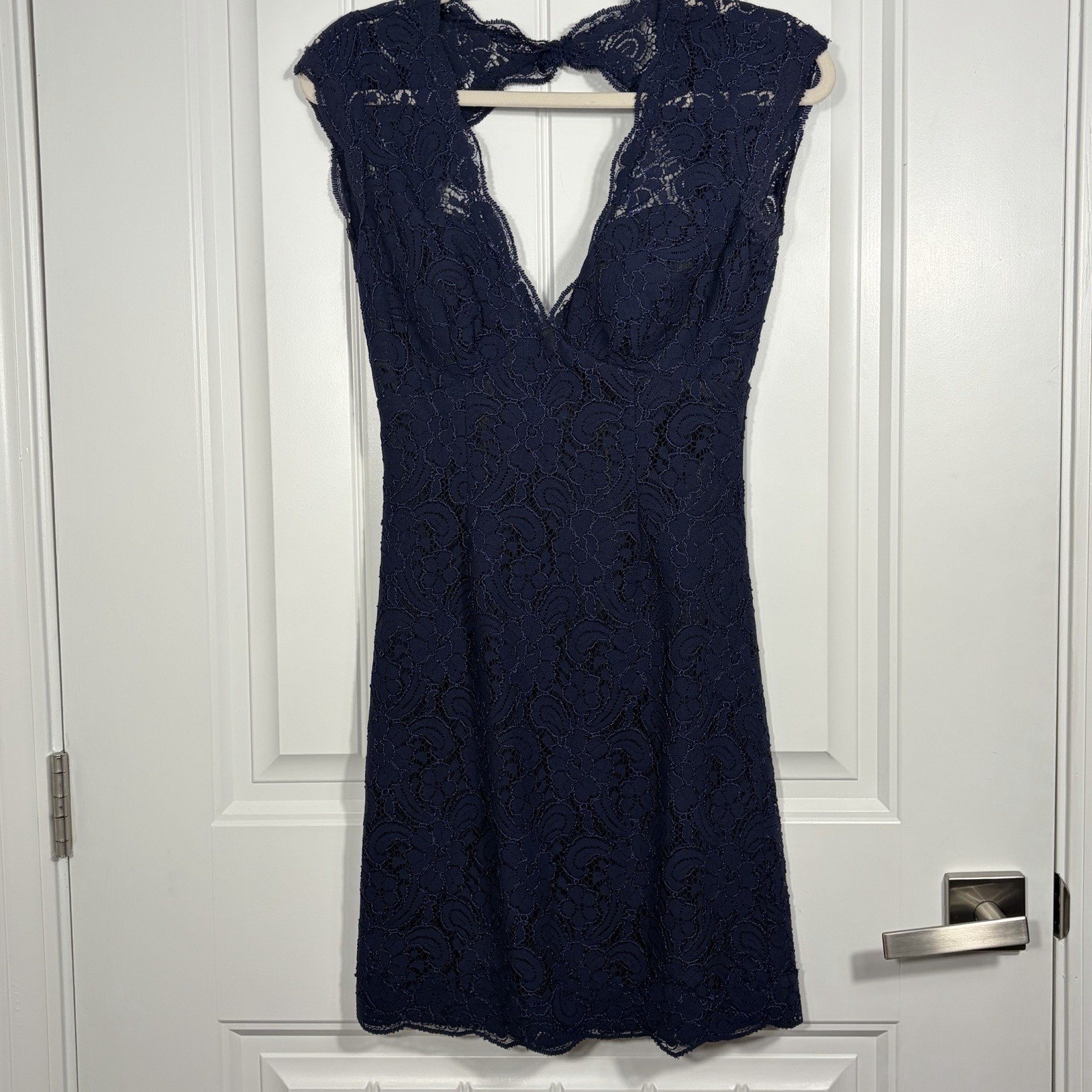 Vintage 90s Watters & Watters Navy Lace Cocktail Dress Open Back Size 2