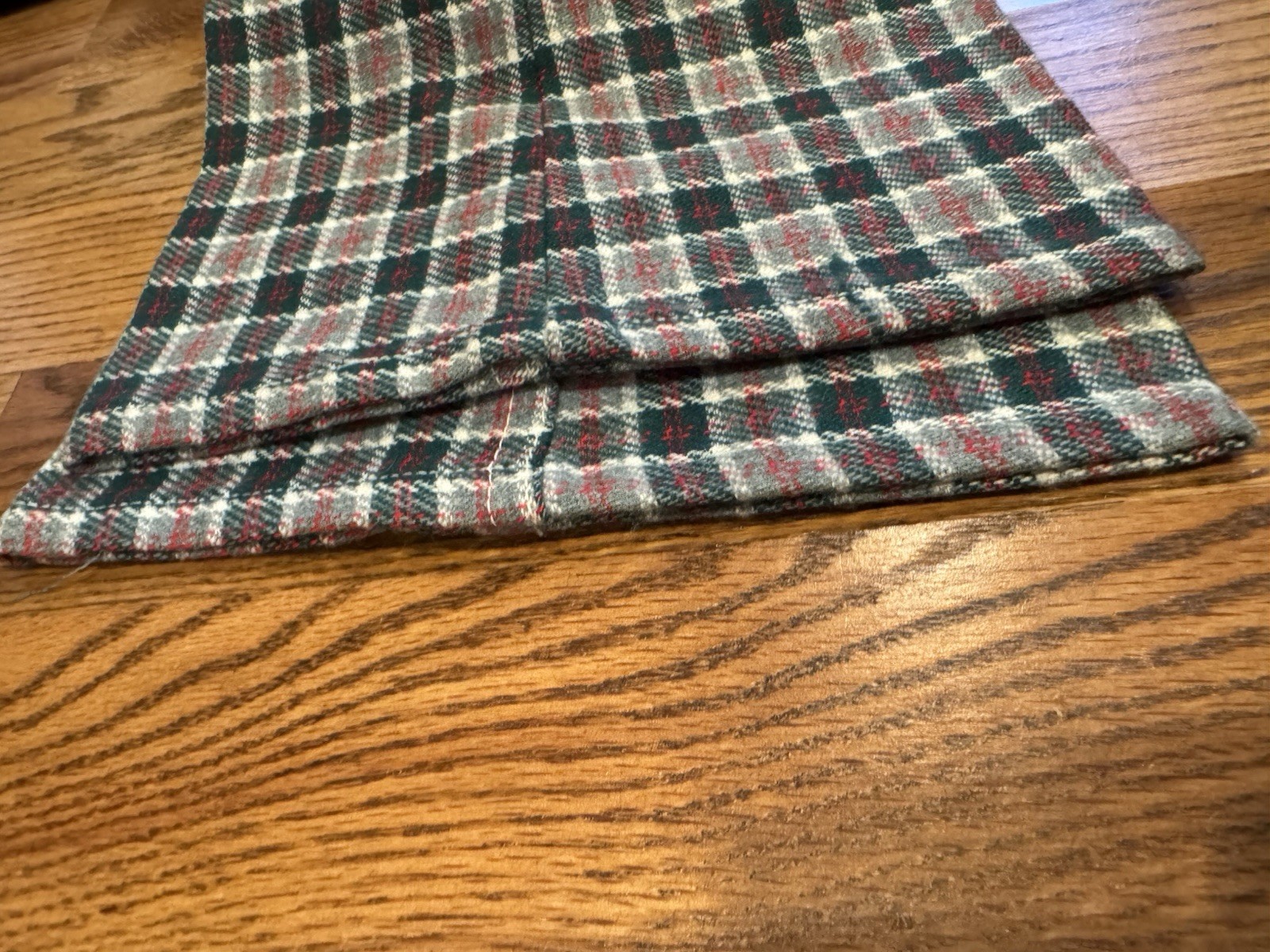 Vtg 1970s Maverick Plaid Pants XS 24×31 Green Red Checkered Bell Bottoms EUC
