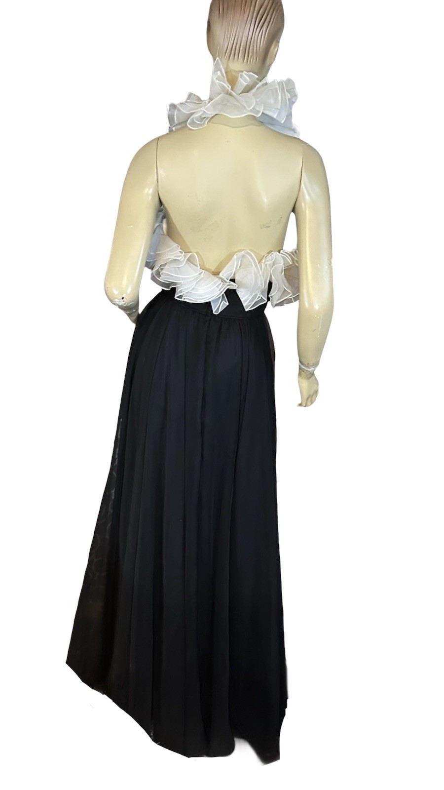 WOMEN’S VINTAGE 1980’S LILLIE RUBIN BLACK & CREAM HALTER FORMAL DRESS SZ S
