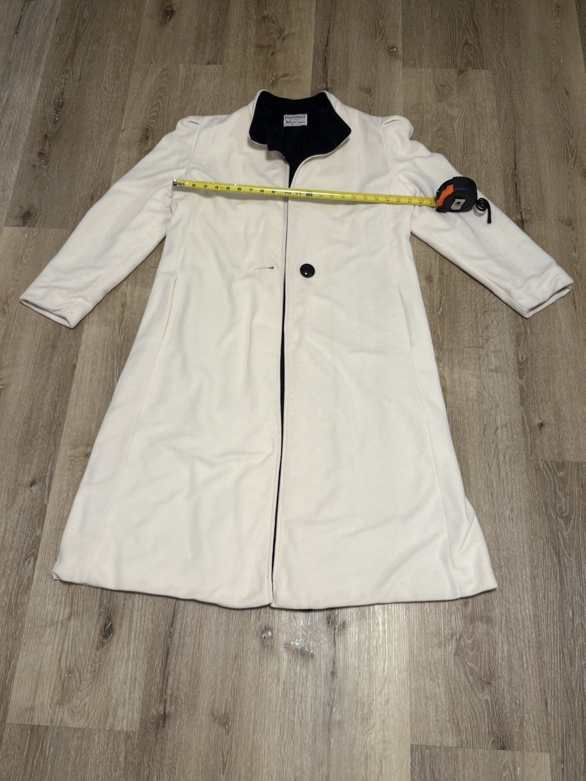 Vintage Kashmiracle Long Cream Trench Coat Wellington Fashions USA Size M Fall