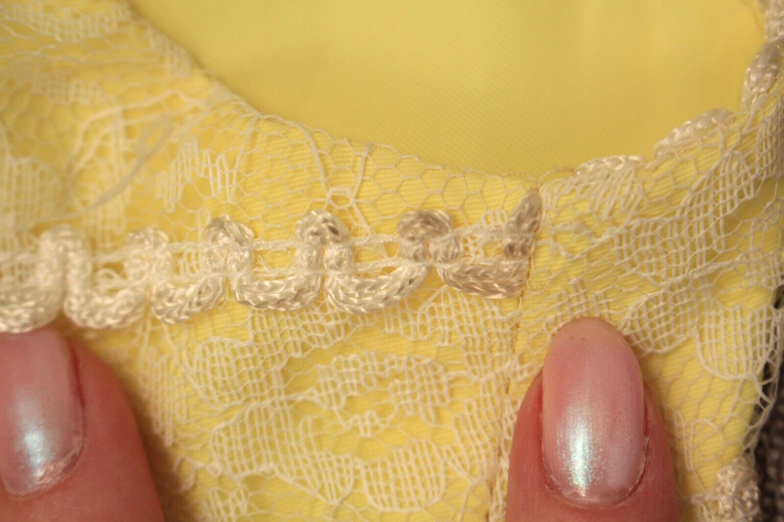 VTG Women’s 60s Yellow Maxi Sheath Dress W/ White Loop Fringe Trim XS/S 1960s
