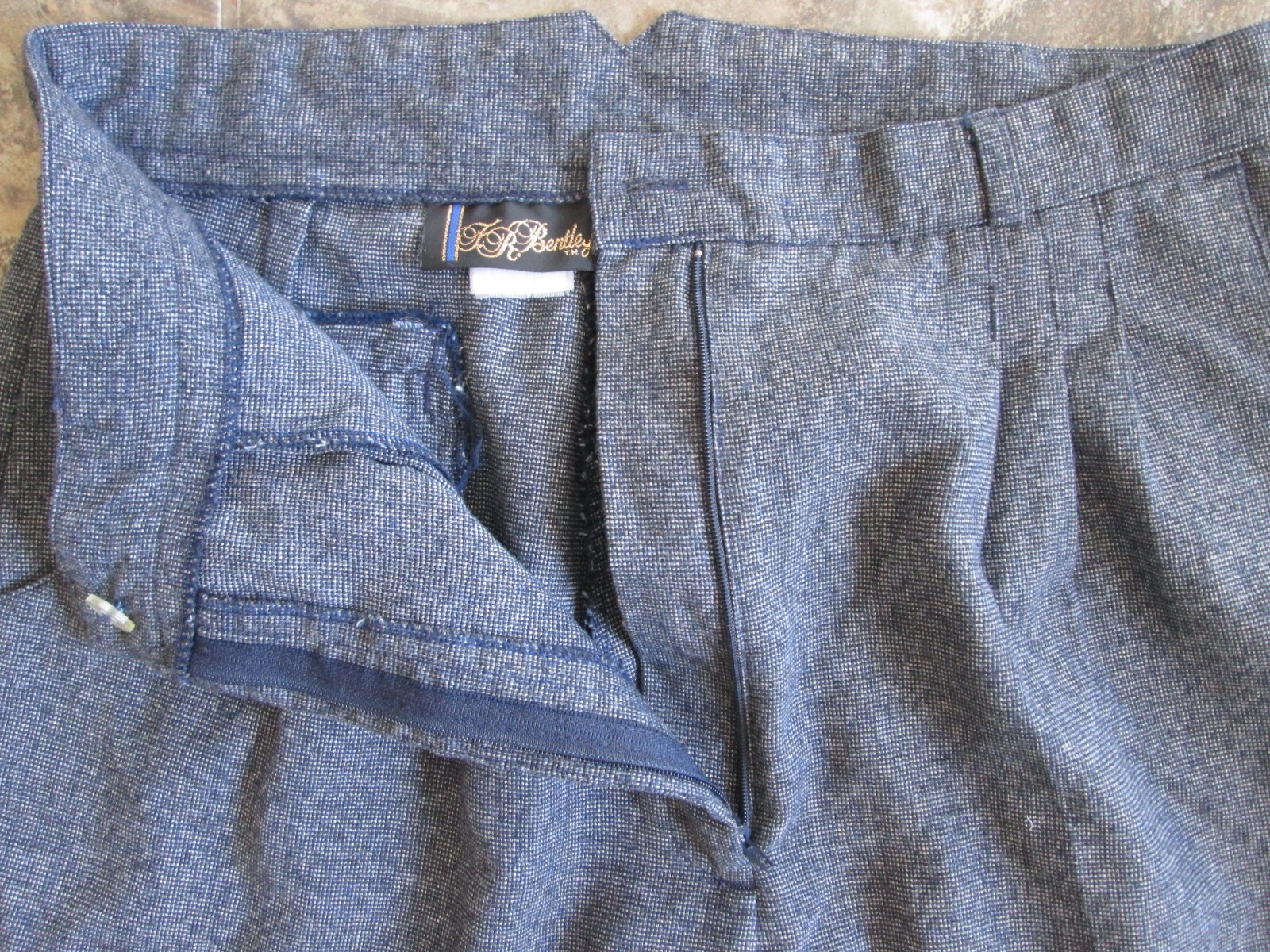 Vintage Bentley Pants 16 30×27 Blue Pleated Wide Tapered Leg High Rise Blend