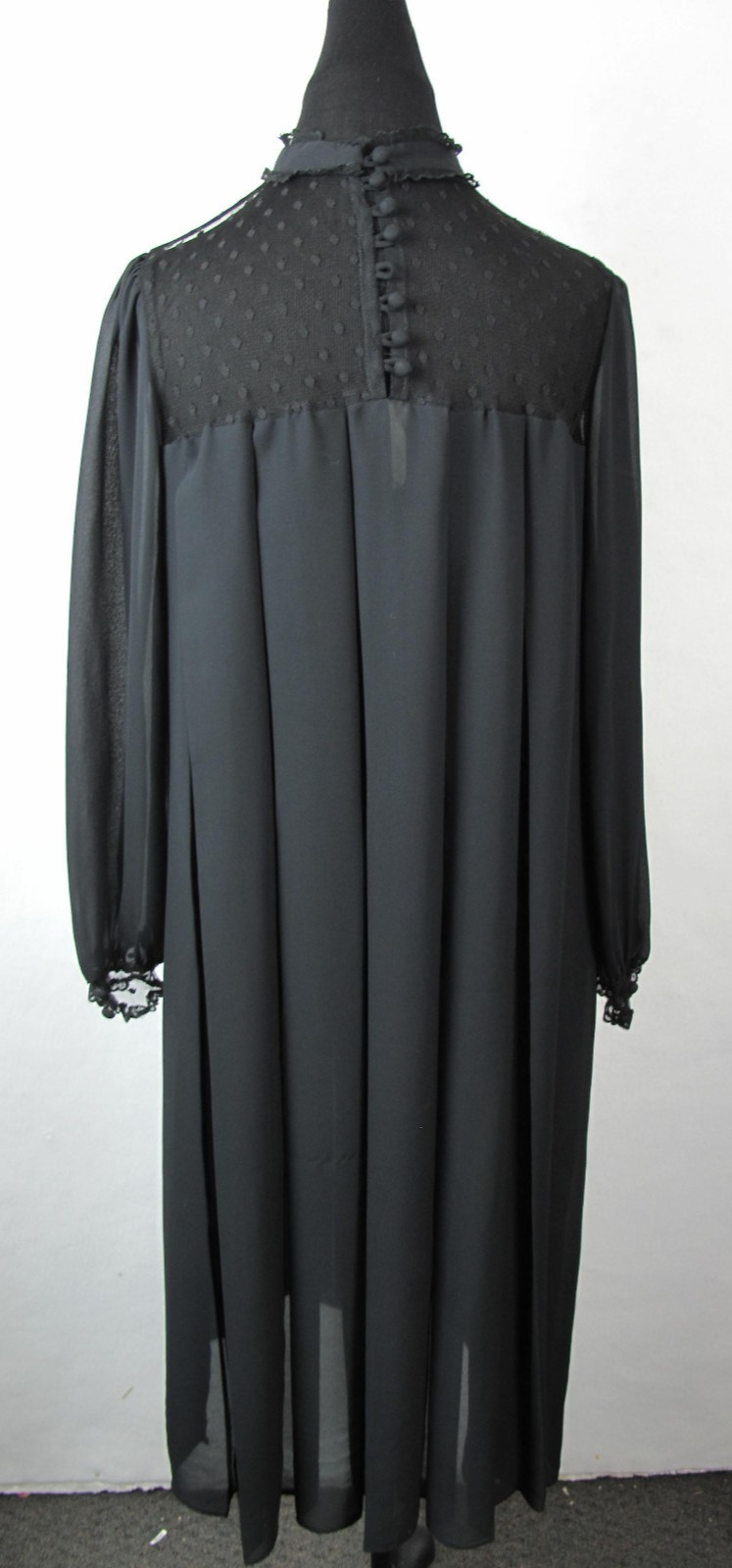 Women’s Chez California Nordstrom Vintage Dress Black Size 16 Pleated