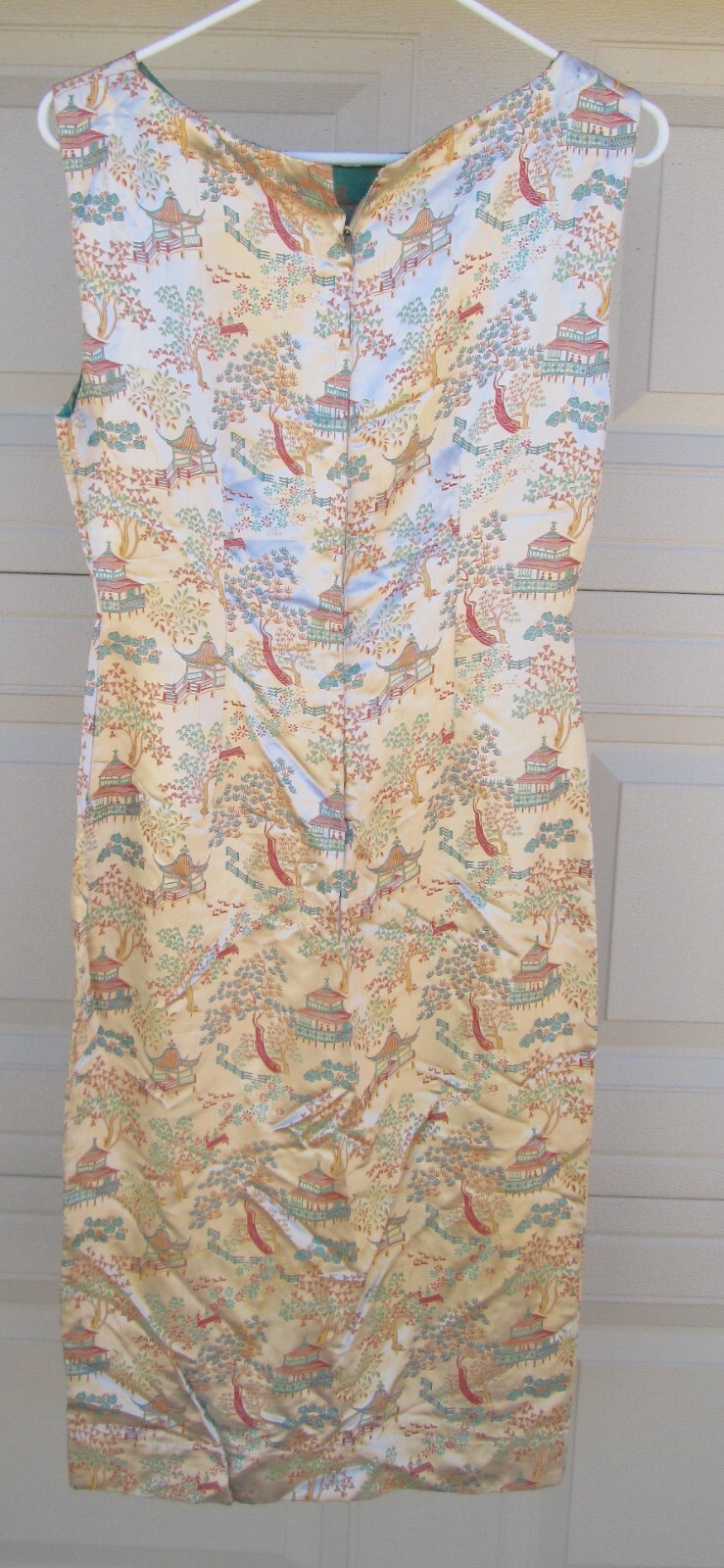 Asian Silky Cocktail Dress Peach Red Yellow Turquoise Blue Landscape Vintage
