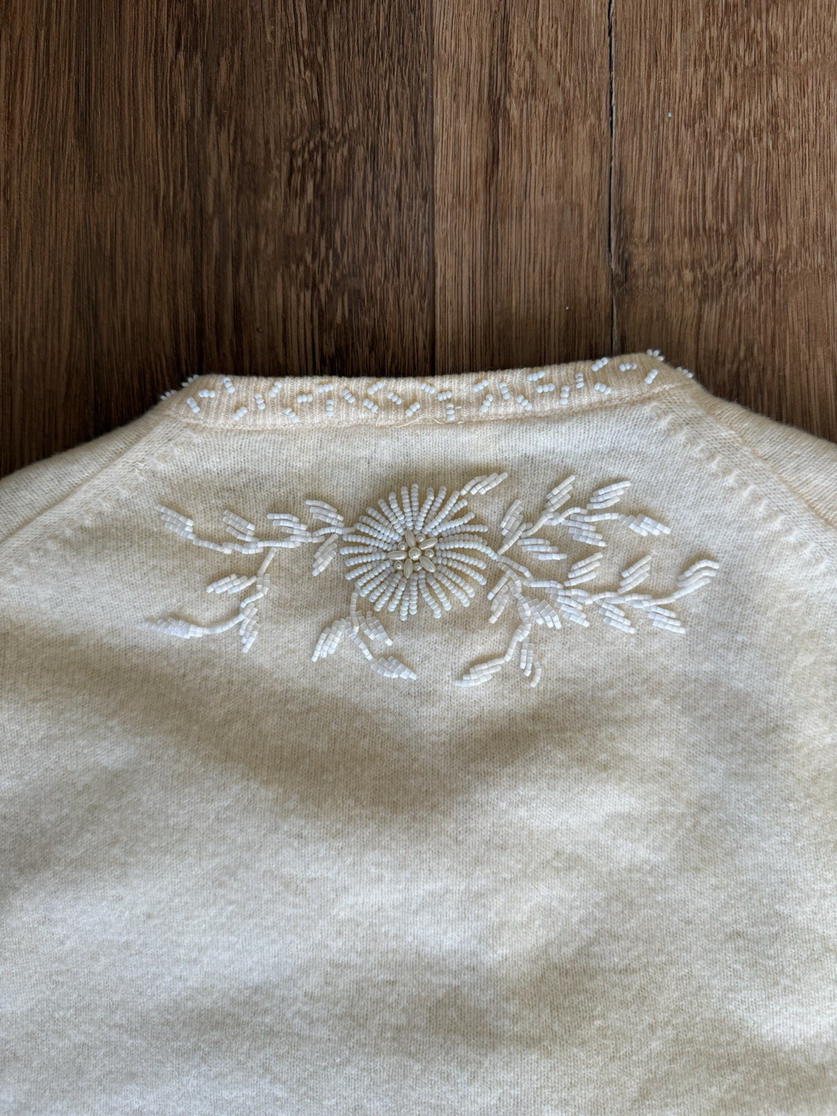 Vintage 60s Woman’s Cream Broadway Beaded Flower Lambswool Cardigan – Small