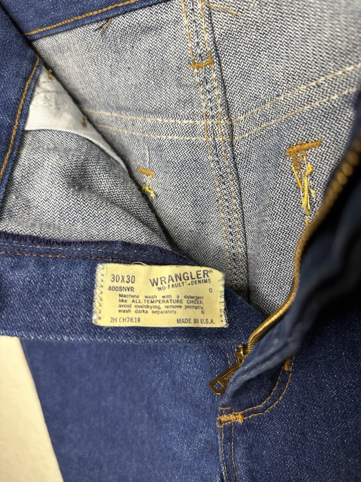 NOS 70s Vintage Hand Embroidered Wrangler No Fault Bootcut USA Denim Jeans 28×29