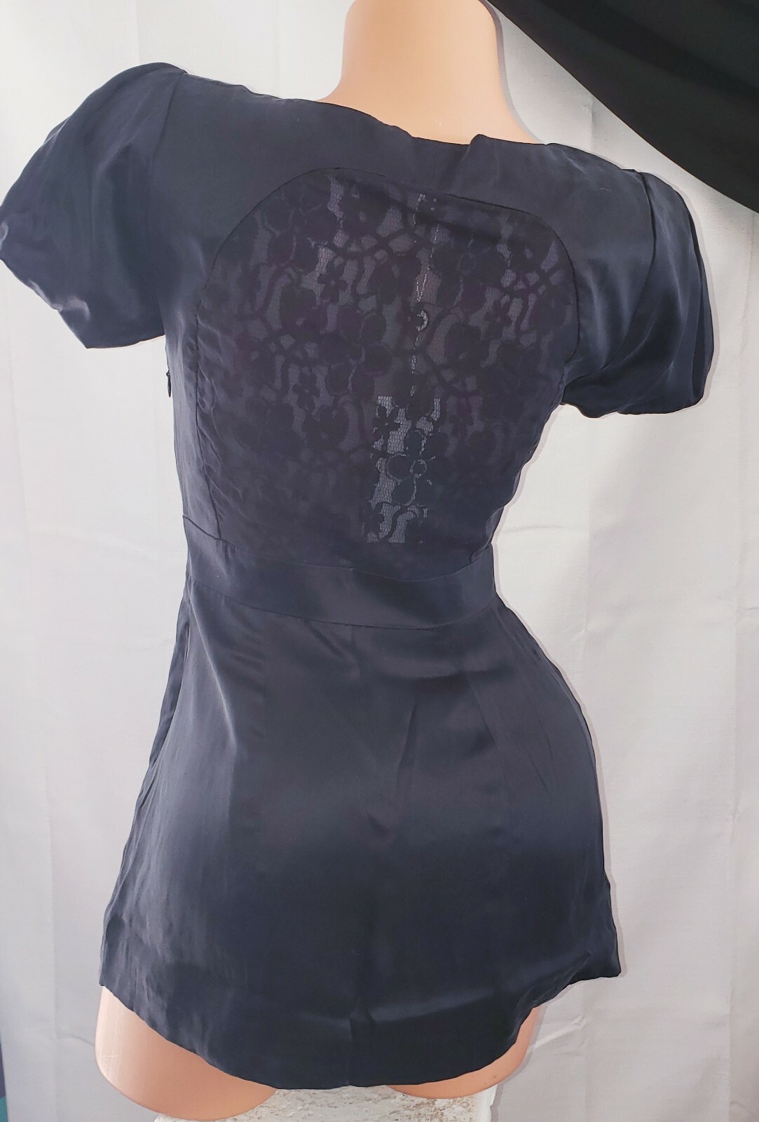 New Walter Baker Black Silk Business Dress Tailored Blouse Top Shirt Sz 0 Small