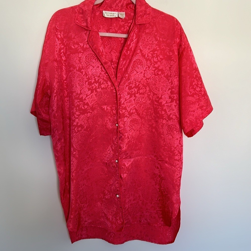 Vintage Victoria’s Secret Gold Label Nightie and Kimono Style Robe Set – Red