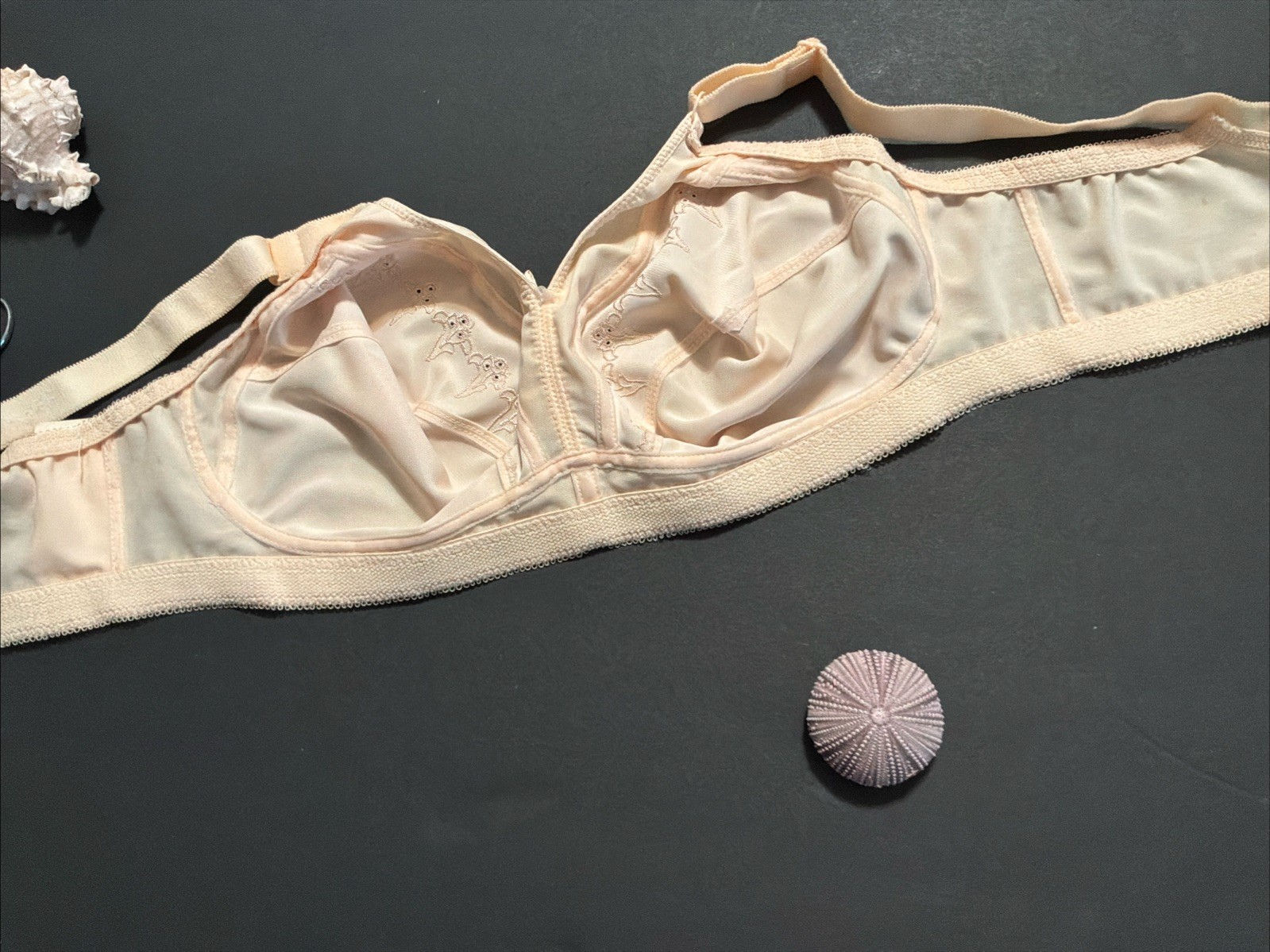 Vtg Bali 40C SoftCup NOWIRE Beige Bra Union Made USA NWT Original Tag Attached