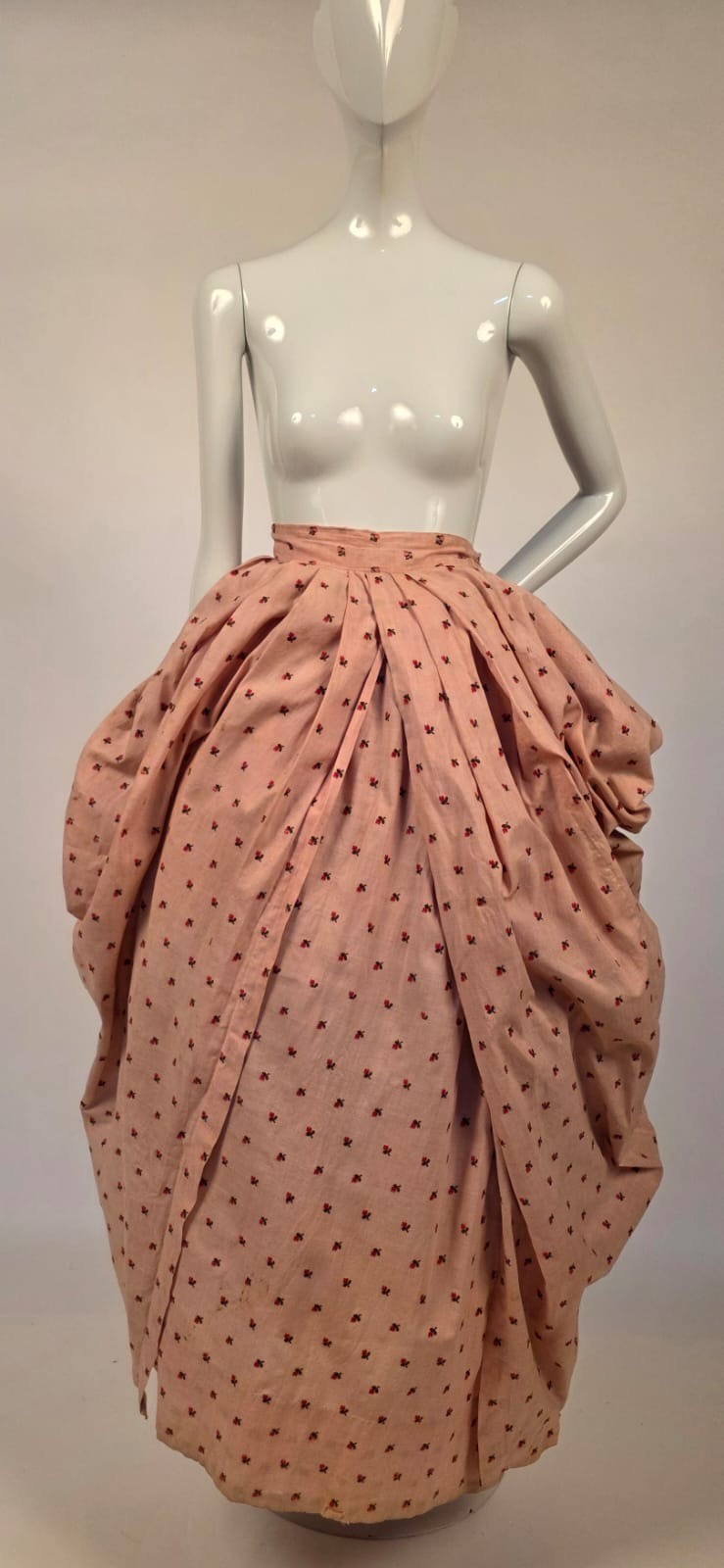 VICTORIAN 1880’S FLORAL EMBROIDERED POLONAISE BUSTLE SKIRT W BILLOWING SIDES