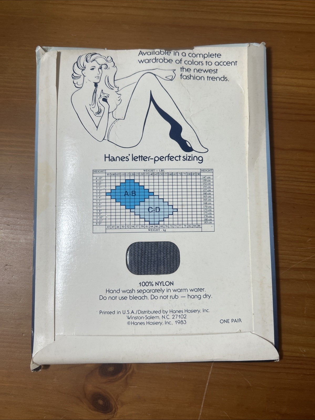 Hanes Ultra Sheer Pantyhose Size C-D Style 963 Oleg Cassini Ascot Blue