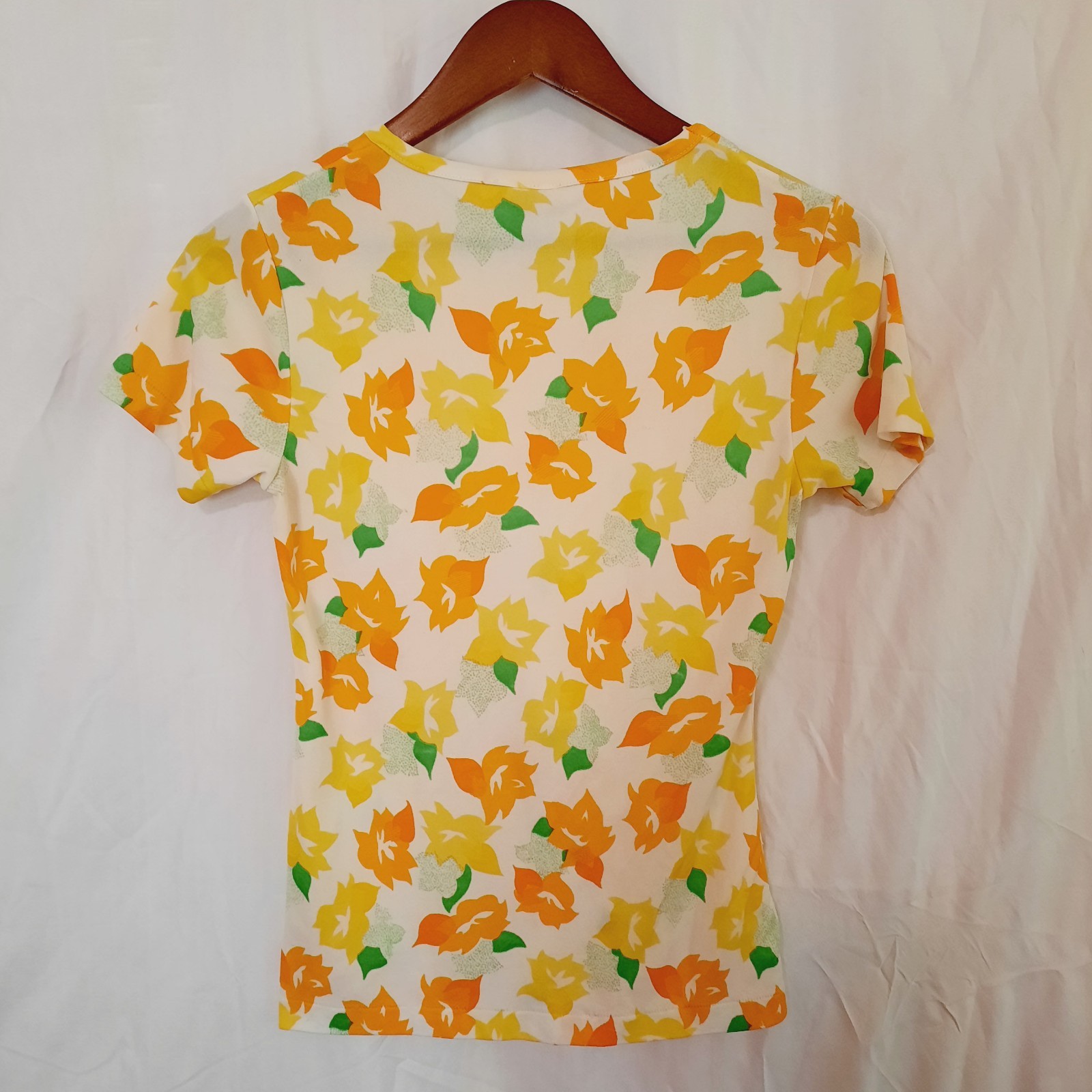 Vintage 70’s GIS Nylon Crew Neck T-Shirt Flower Power Mod Print Groovy Small