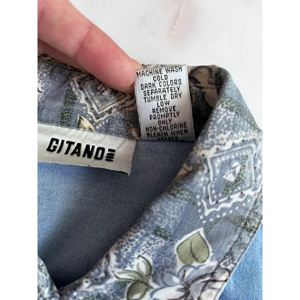 Gitano Vintage Button Down Denim and Floral Shirt 90s Classic Top size medium