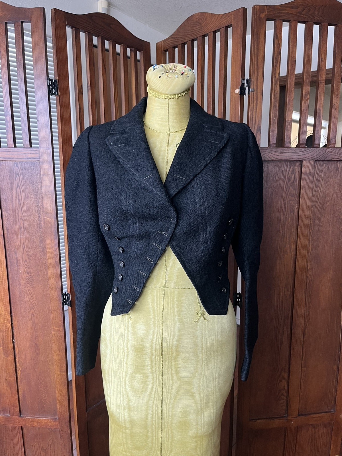 Antique Victorian Late 1800s Carson, Pirie, Scott & Co Black Wool Riding Jacket