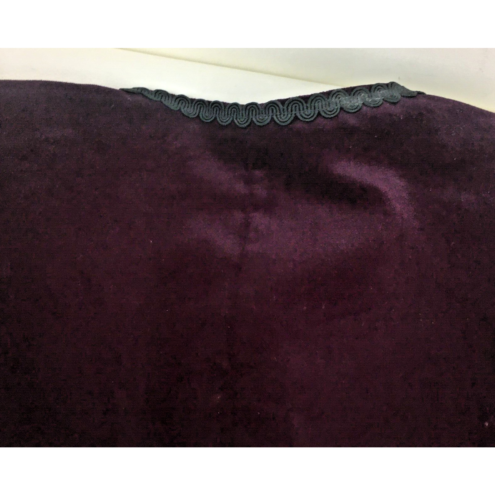 renaissance Ren Faire Womens Velvet jacket lined Size 8 Plum Black Boho